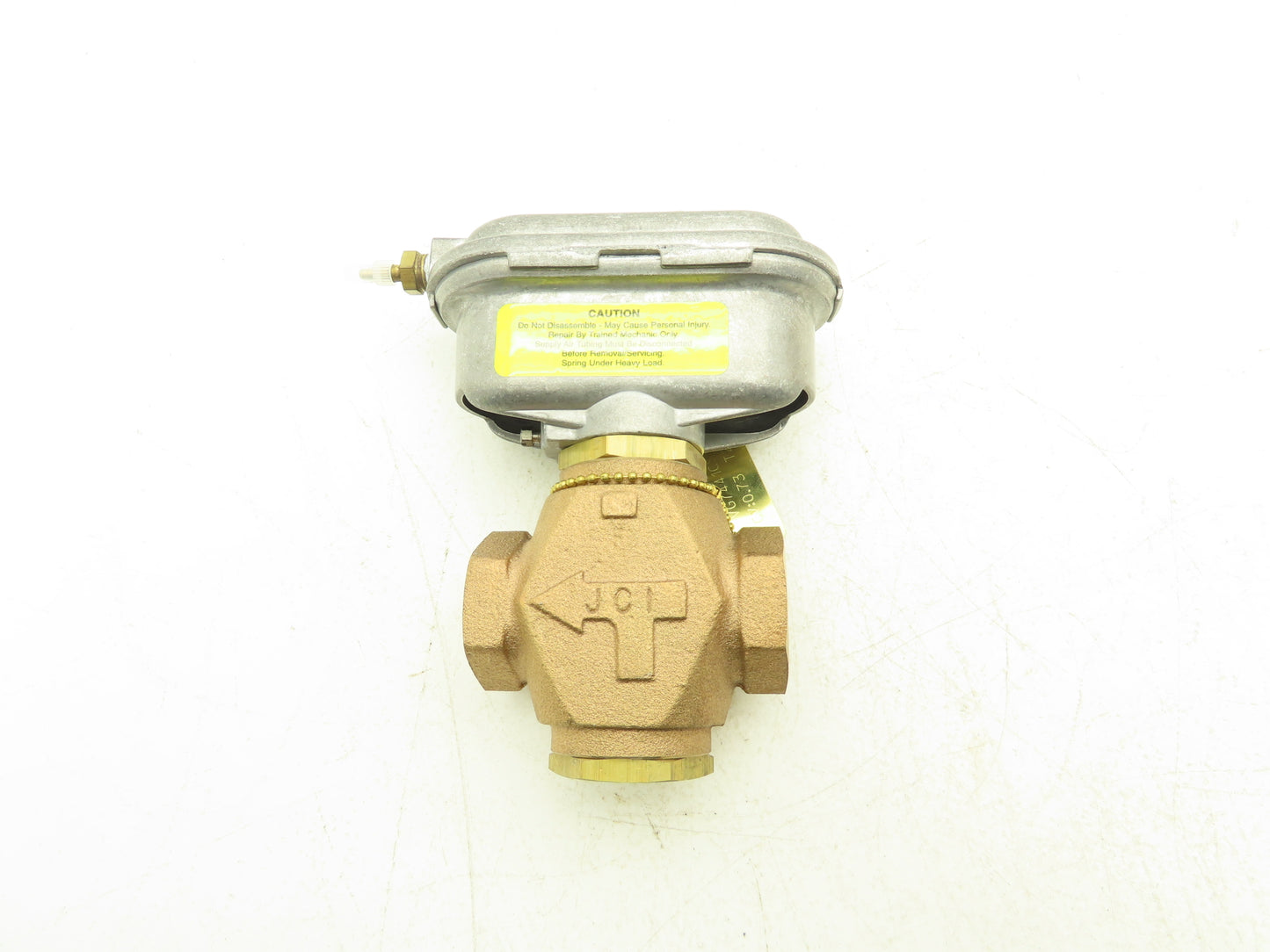 Johnson Controls VG7441CS+3801E0 Threaded 1/2"NPT Globe Valve Pneumatic Actuator