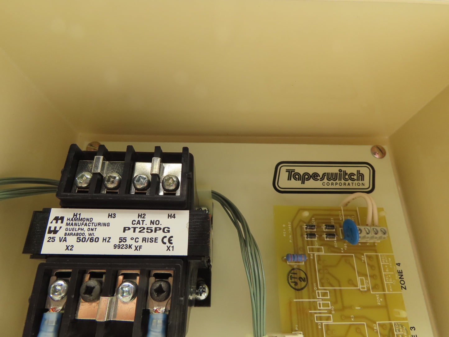 Tapeswitch Corporation ZC-1 Zone Monitoring Controller 120/24VAC 50/60Hz NEMA 12