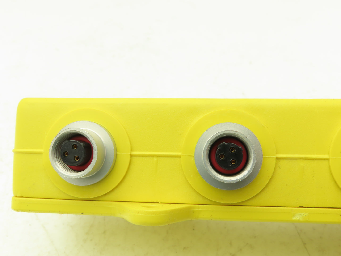 Cooper Crouse Hinds MMAS8F3L000 Micro Plex 8 Port Distribution System Base Unit