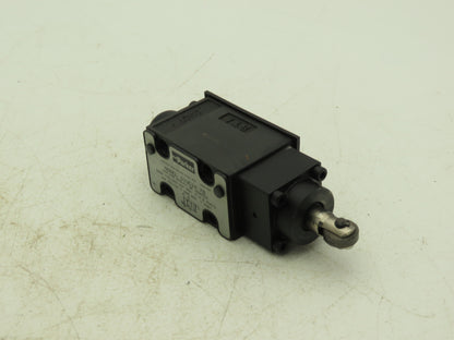Parker D1VC1H 70 Directional Control Valve 2-Position Cam Roller 5000 PSI