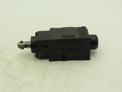 Parker D1VC1H 70 Directional Control Valve 2-Position Cam Roller 5000 PSI