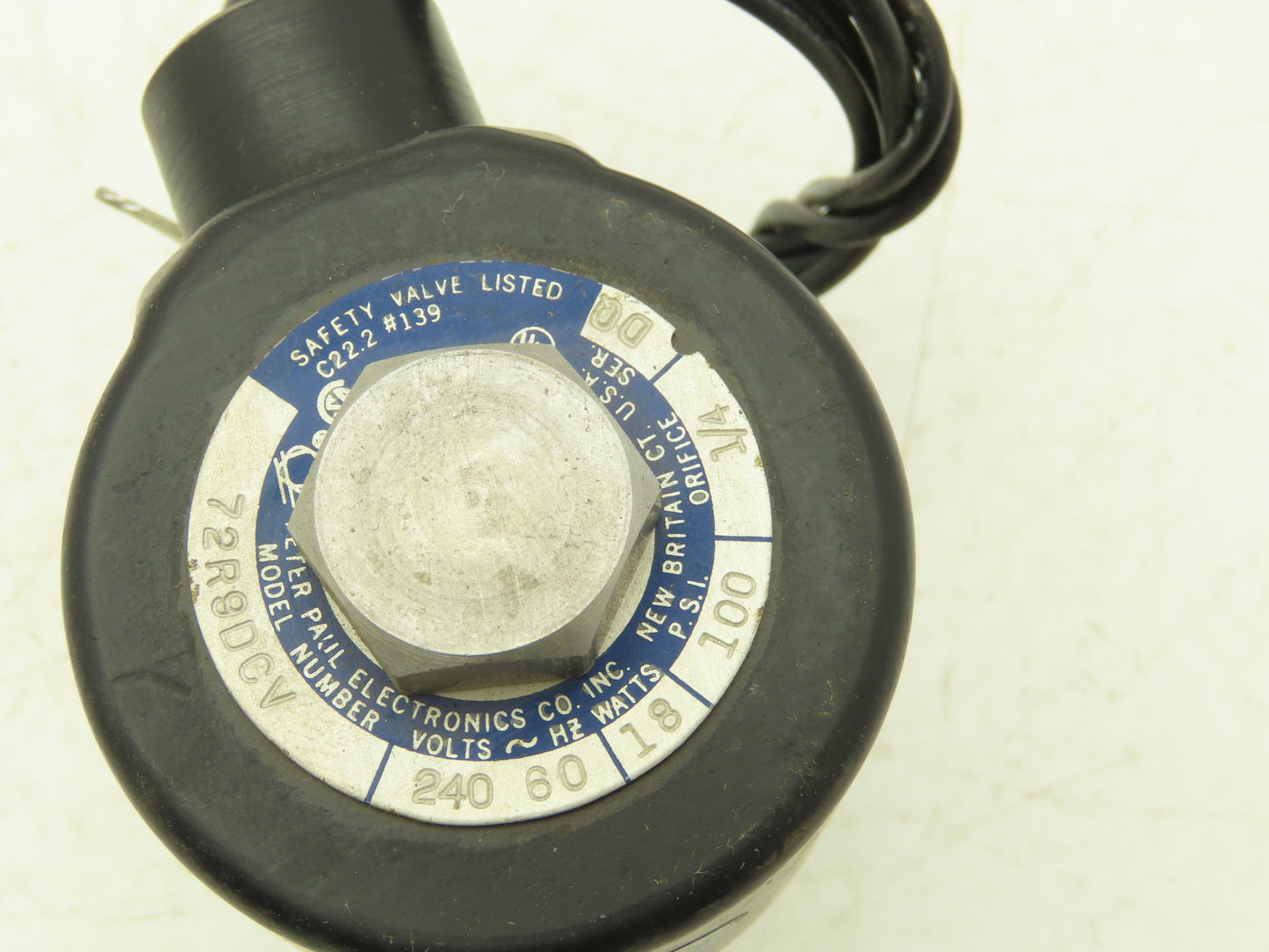 Peter Paul Electronics 72R9DCV Solenoid Valve 240V 60Hz 18 W 100PSI 1/4" Ser DQ