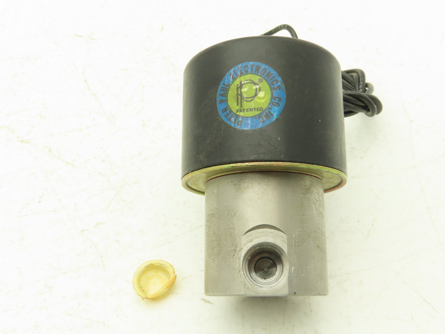 Peter Paul Electronics 72R9DCV Solenoid Valve 240V 60Hz 18 W 100PSI 1/4" Ser DQ