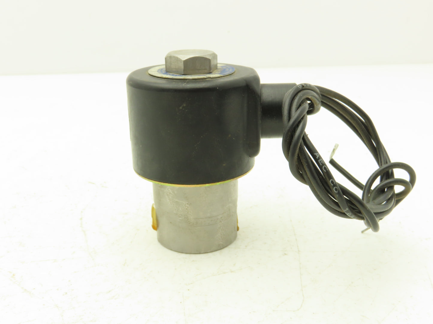 Peter Paul Electronics 72R9DCV Solenoid Valve 240V 60Hz 18 W 100PSI 1/4" Ser DQ