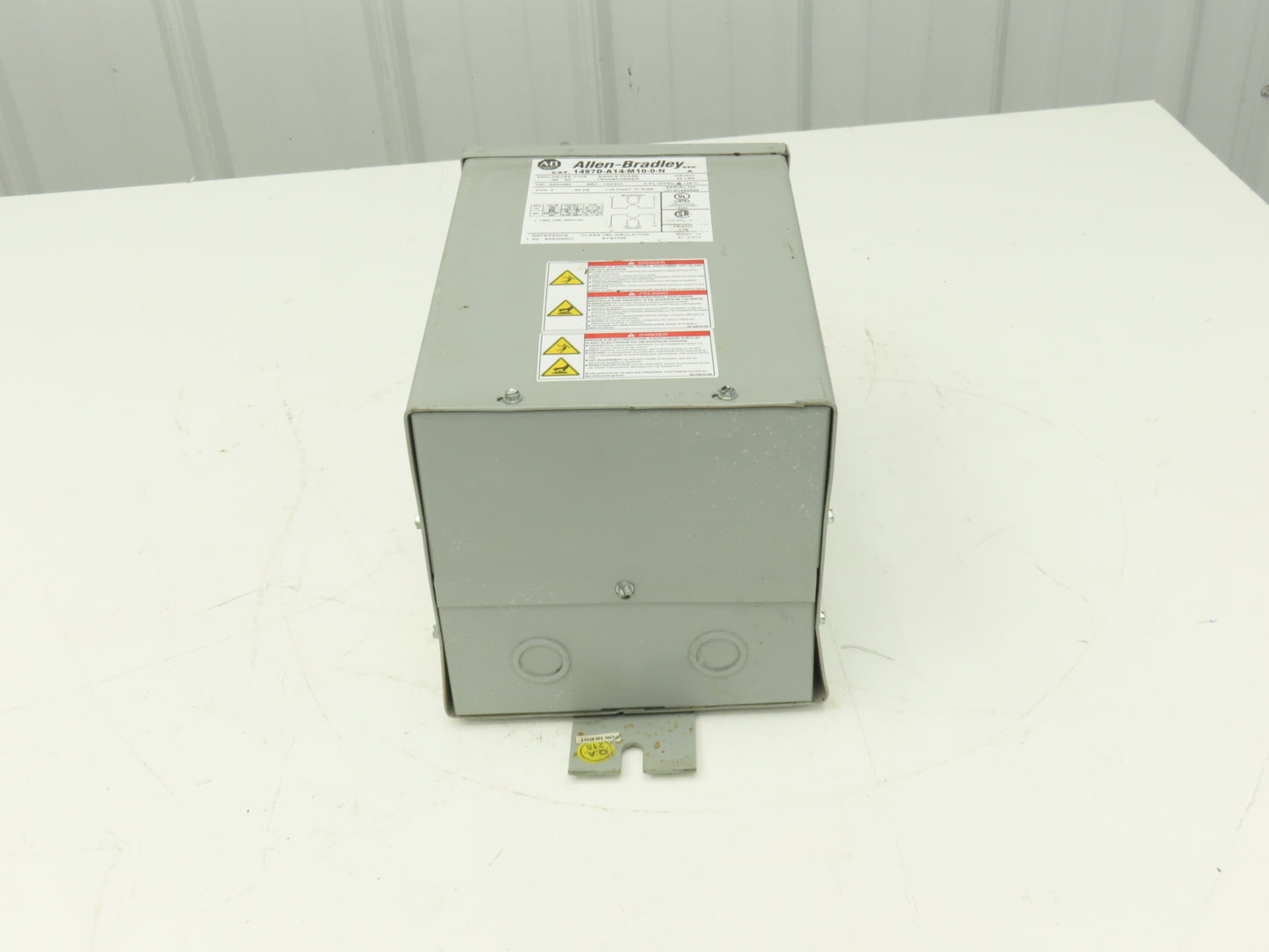 Allen Bradley 1497D-A14-M10-0-N Transformer 3kva HV 240/480V LV 120/240V 1PH