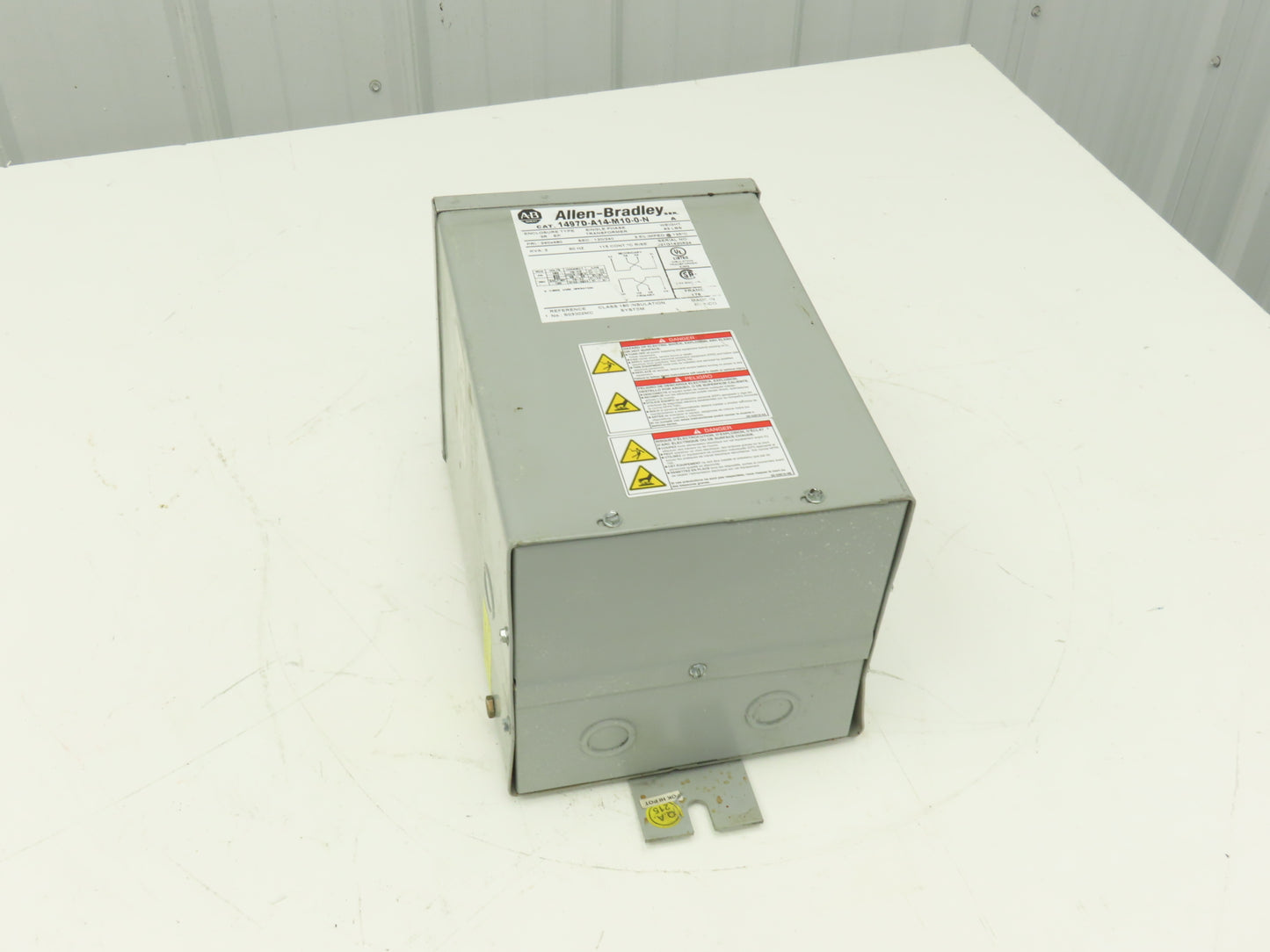 Allen Bradley 1497D-A14-M10-0-N Transformer 3kva HV 240/480V LV 120/240V 1PH