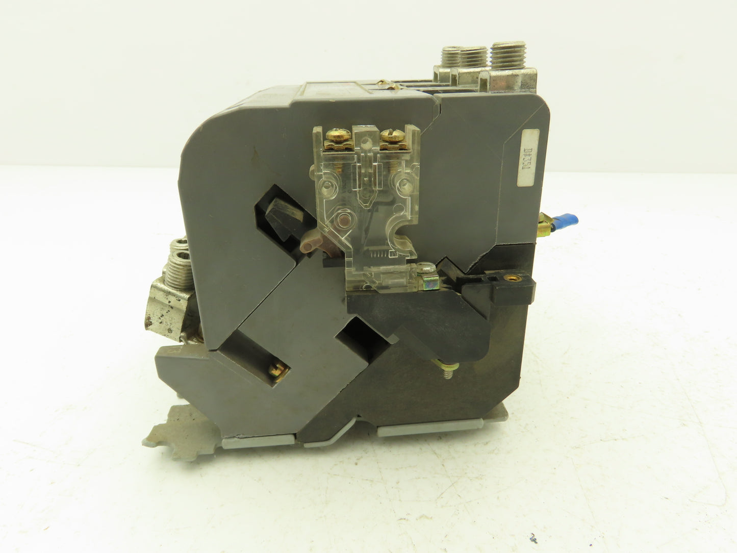 Furnas 40HP32A* Contactor Motor Starter 50Hp 600VAC 3Ph 120V Coil Ser A Size 3