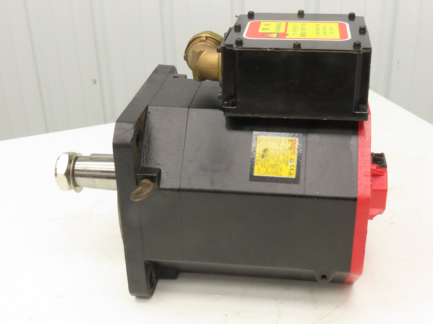 Fanuc A06B-0285-B000 AC Servo Motor 11kw 164V 2000 RPM Encoder A860-2000-T301