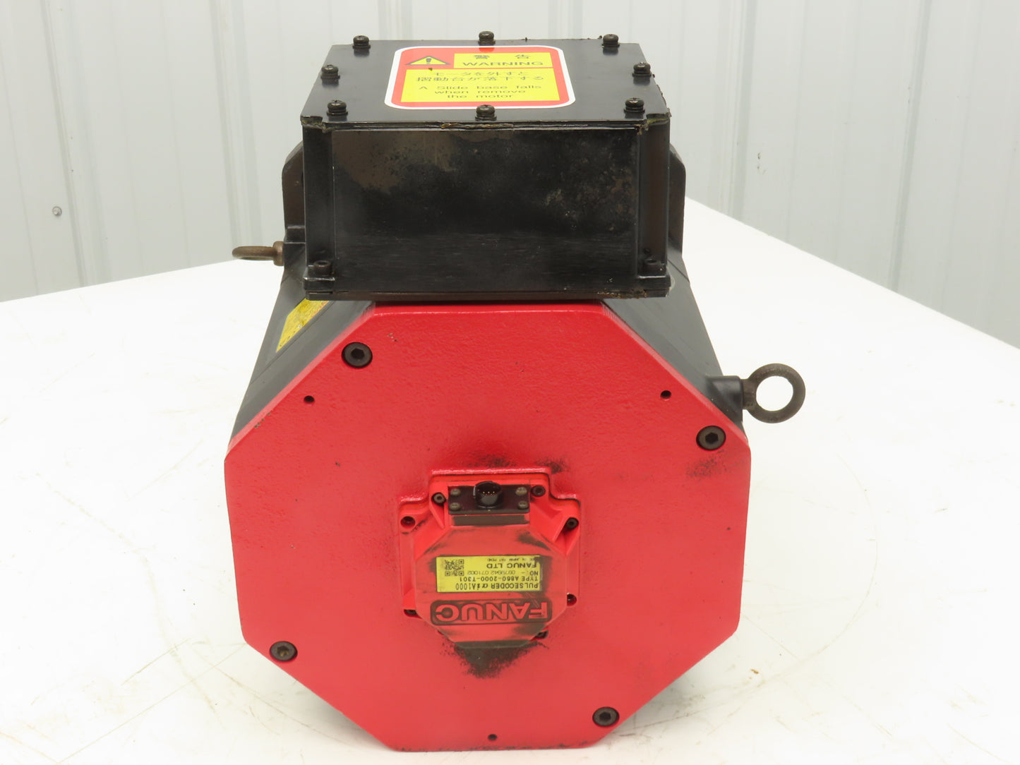 Fanuc A06B-0285-B000 AC Servo Motor 11kw 164V 2000 RPM Encoder A860-2000-T301