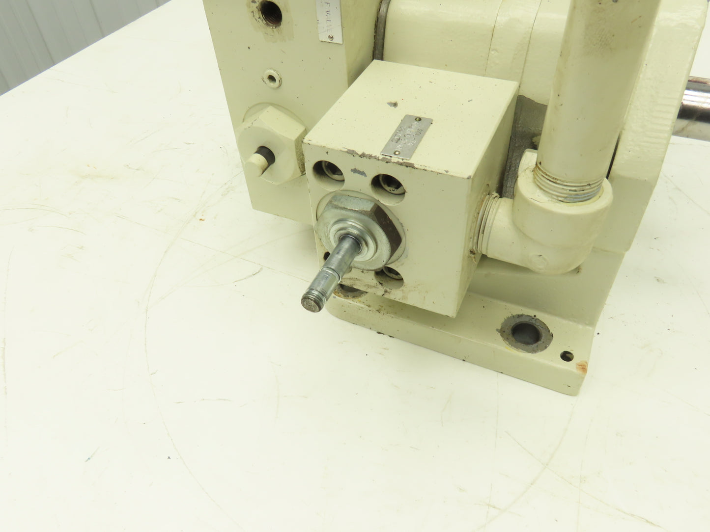 Toyooki TCM5-L63-M1-A-022 Hydraulic Internal Gear Pump 3000 PSI 62.2cm³/rev