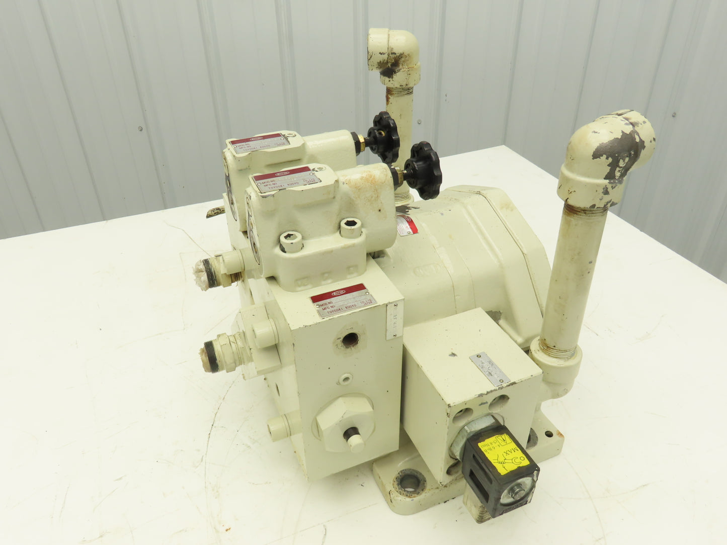 Toyooki TCM5-L63-M1-A-022 Hydraulic Internal Gear Pump 3000 PSI 62.2cm³/rev