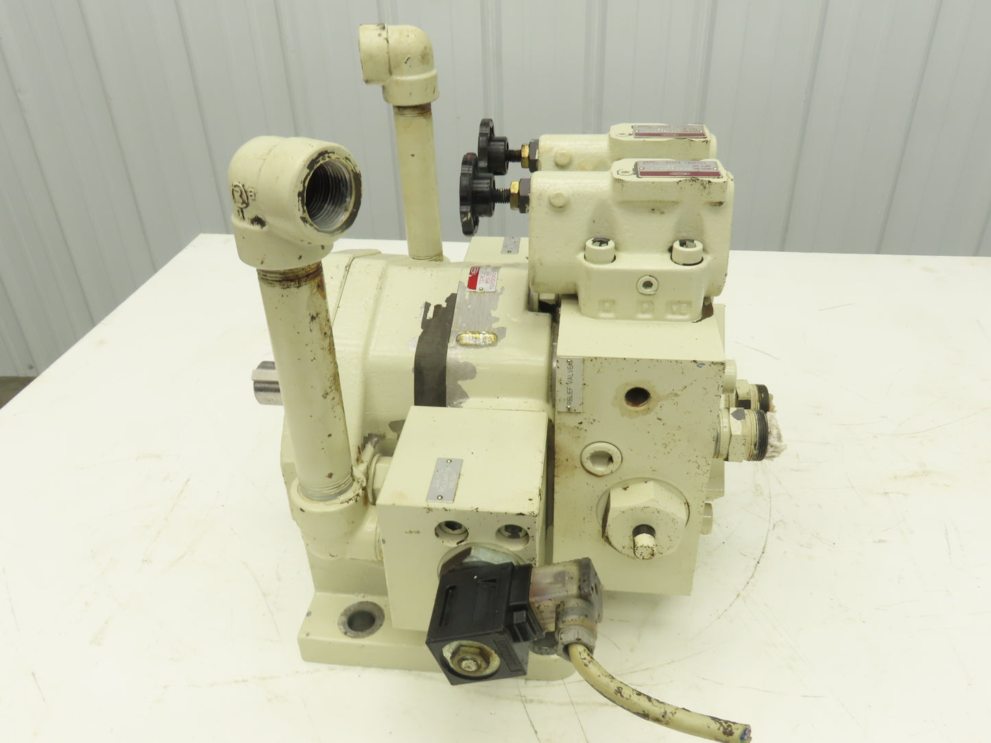 Toyooki TCM5-L63-M1-A-022 Hydraulic Internal Gear Pump 3000 PSI 62.2cm³/rev