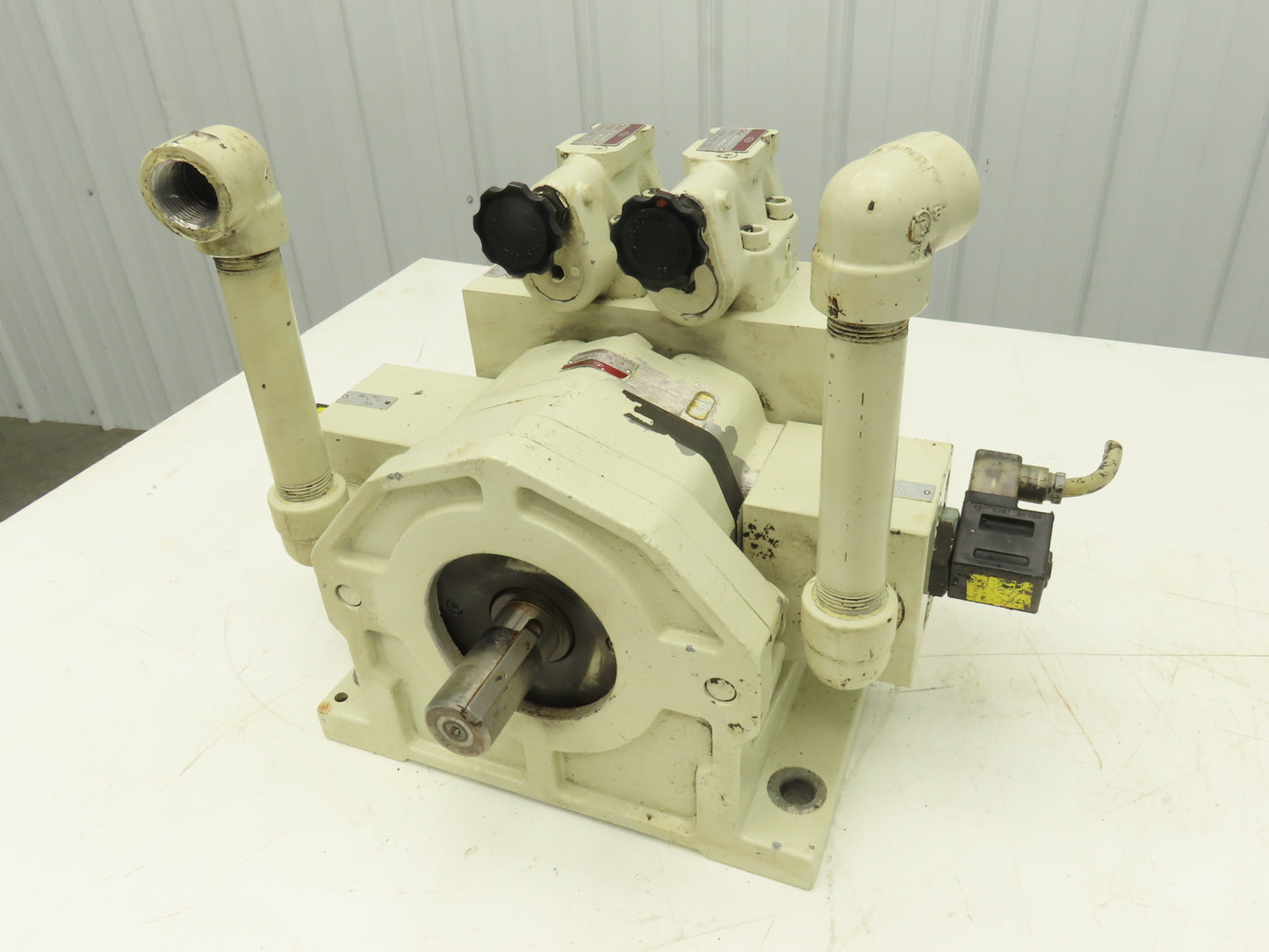Toyooki TCM5-L63-M1-A-022 Hydraulic Internal Gear Pump 3000 PSI 62.2cm³/rev