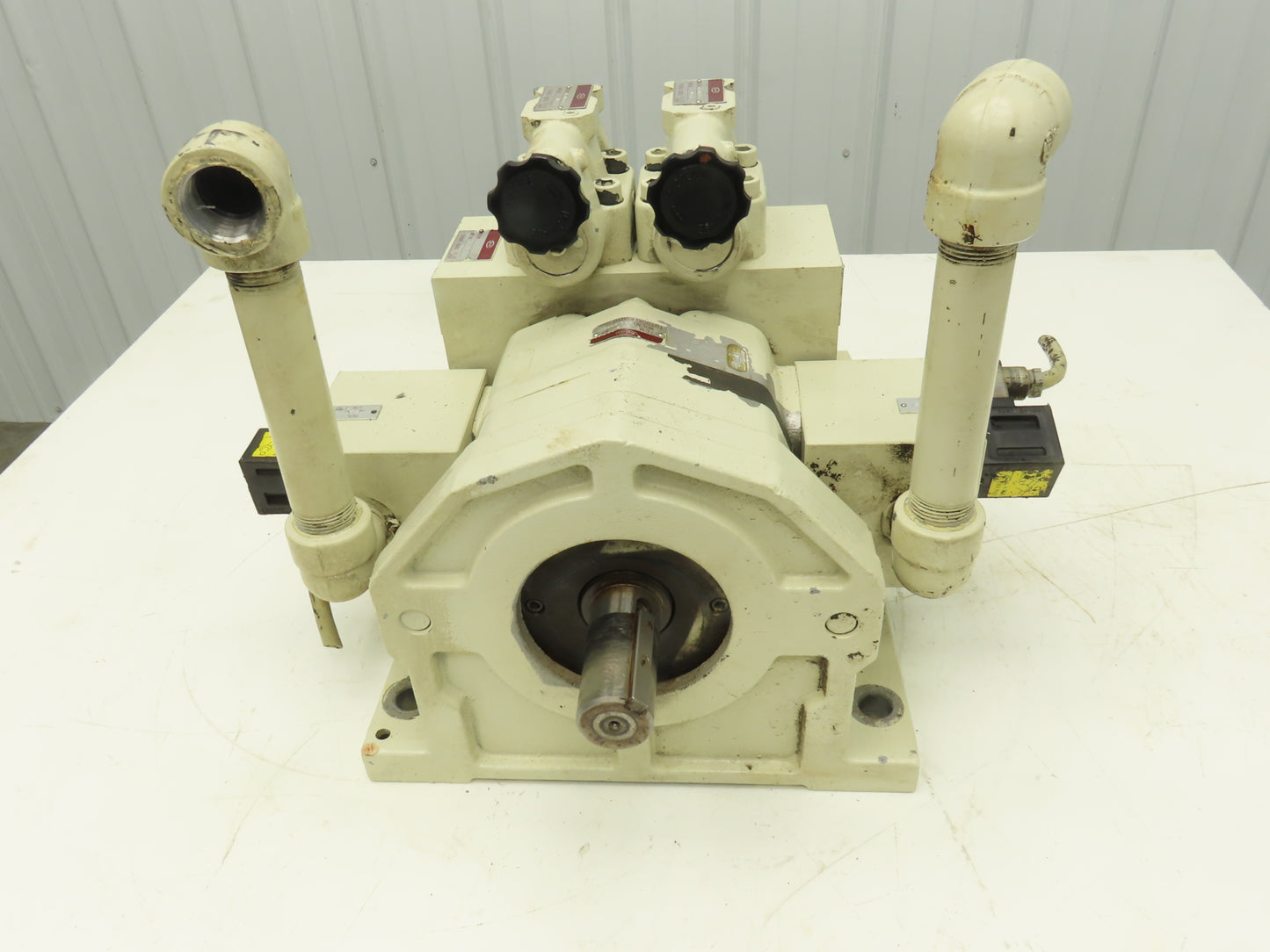 Toyooki TCM5-L63-M1-A-022 Hydraulic Internal Gear Pump 3000 PSI 62.2cm³/rev