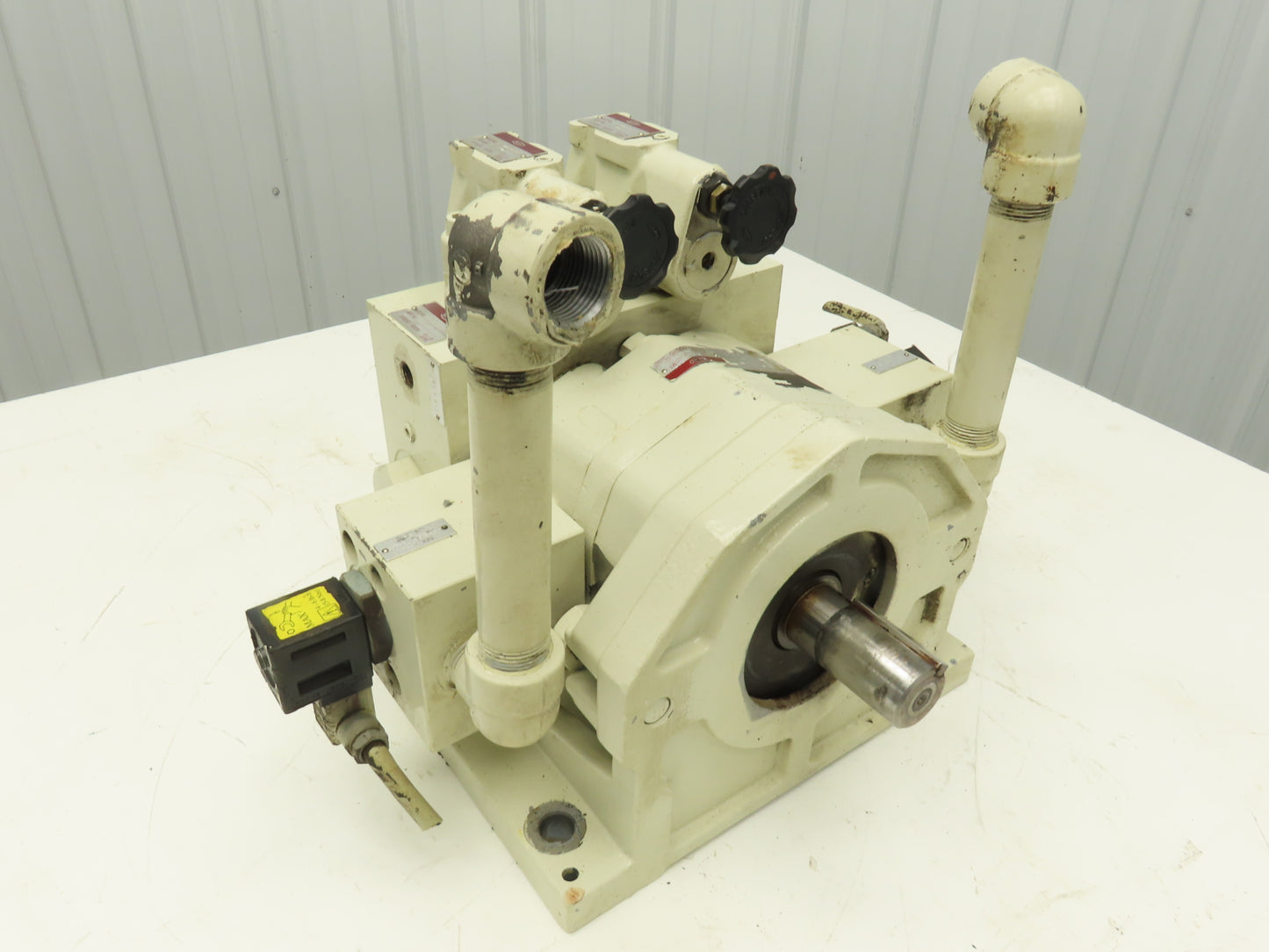 Toyooki TCM5-L63-M1-A-022 Hydraulic Internal Gear Pump 3000 PSI 62.2cm³/rev