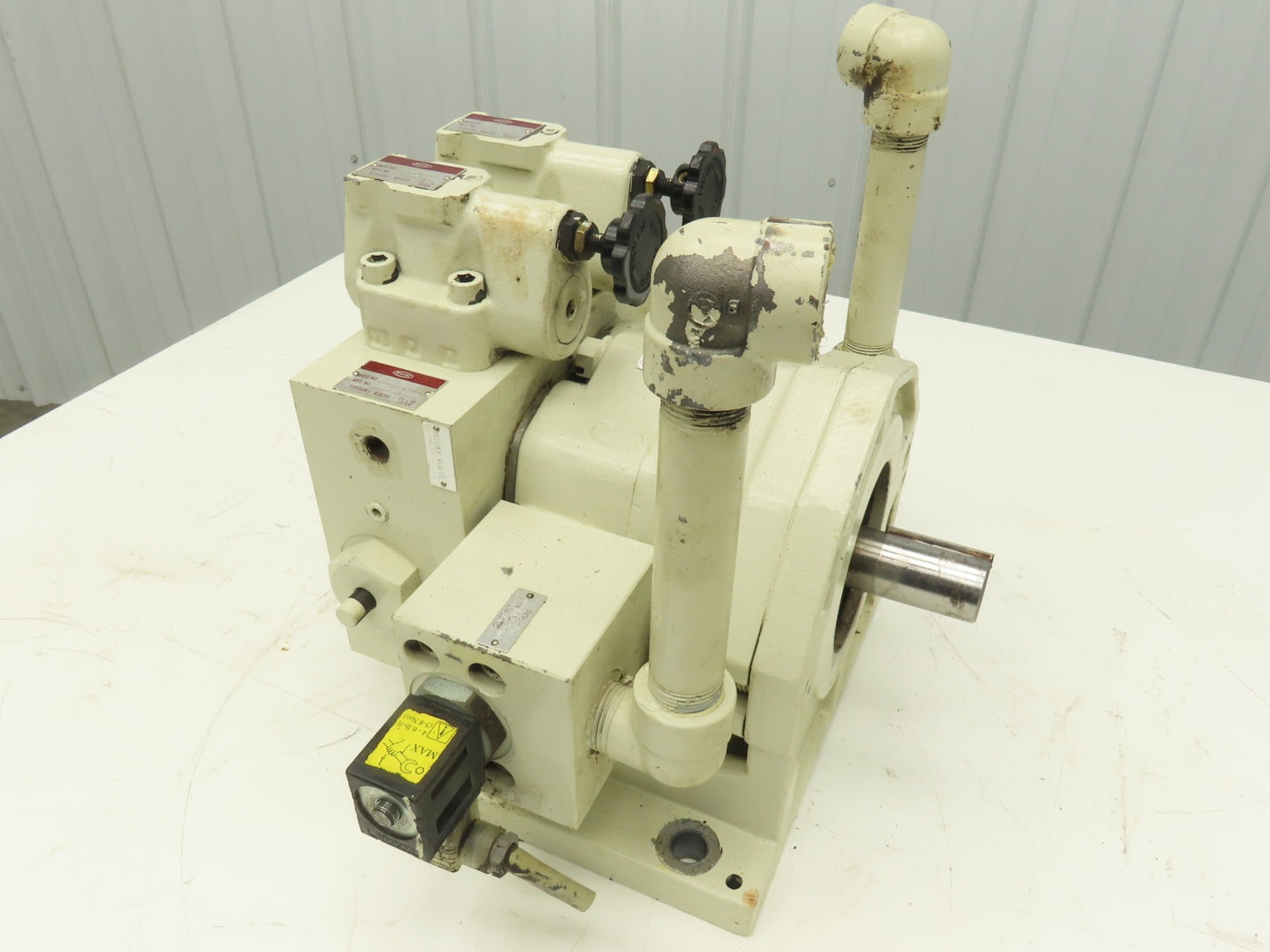 Toyooki TCM5-L63-M1-A-022 Hydraulic Internal Gear Pump 3000 PSI 62.2cm³/rev