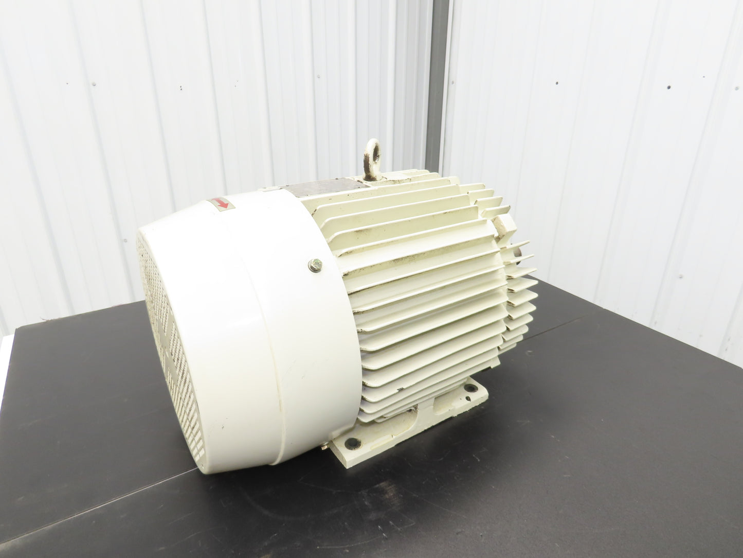 Toshiba 0254FTSA21A-P AC Motor 25Hp 18.5kw 1760 RPM 230/460V 3PH 284T Epact-CT
