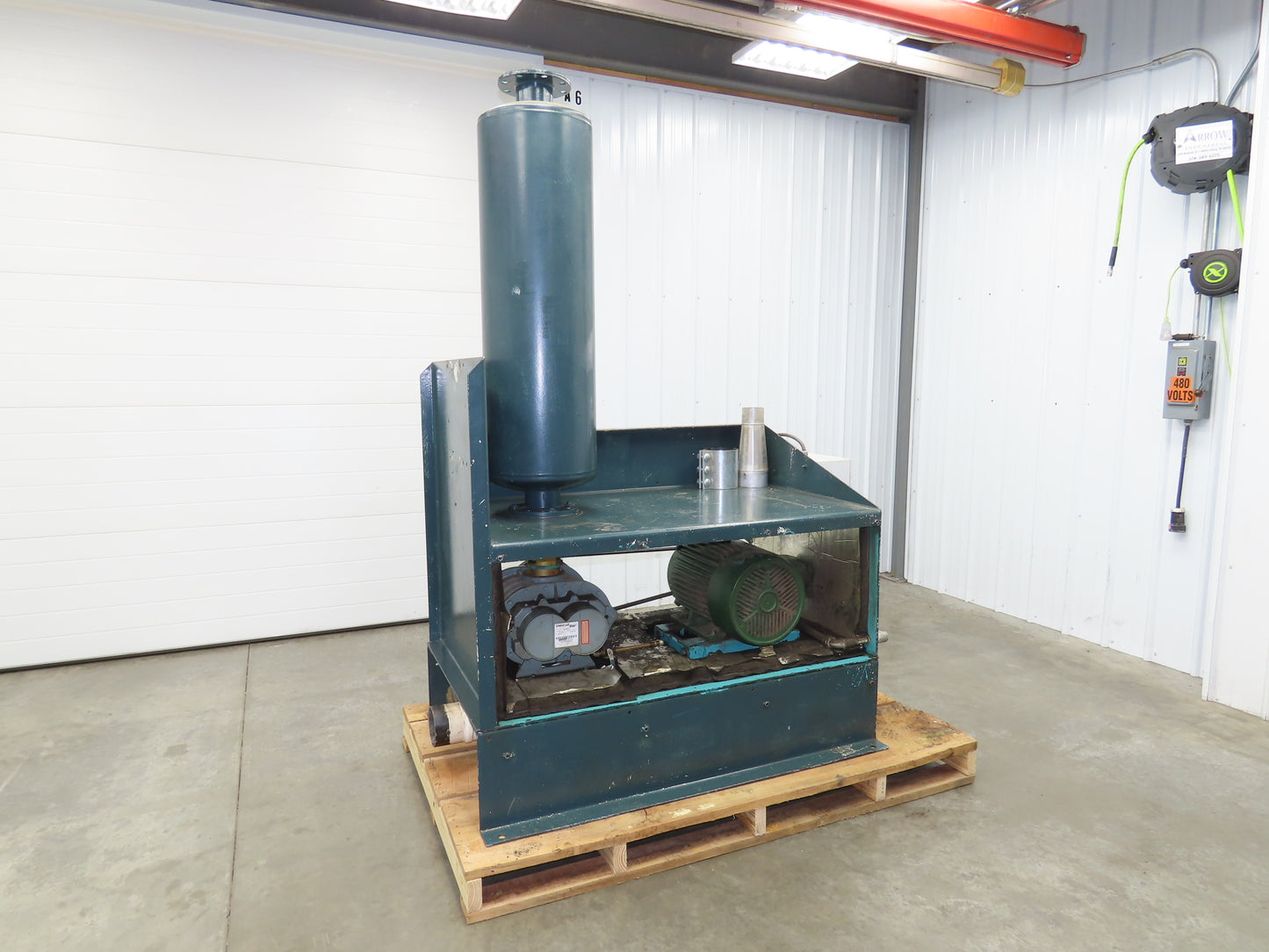 Roots 59 URAI Dresser RAI 4" Vacuum Blower Positive Rotary Lobe 15Hp 230/460V