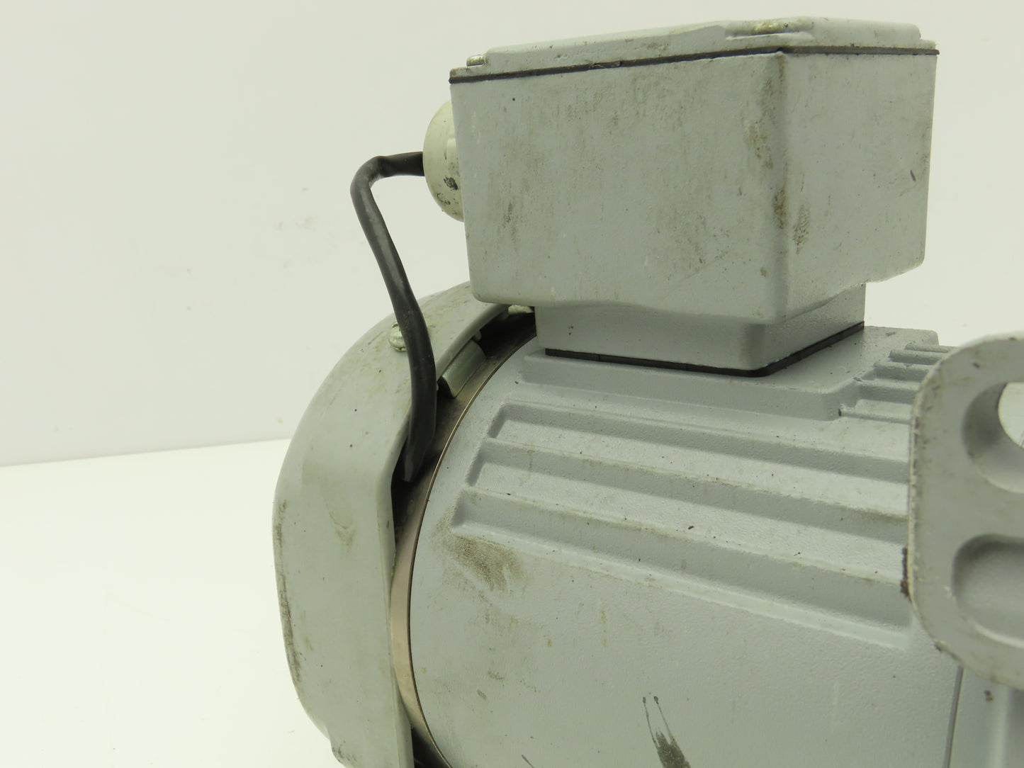 GTR Nissei G3LB-22-200-T010A Gearmotor 200:1 Ratio 0.1kw 8.6rpm 220V 3PH