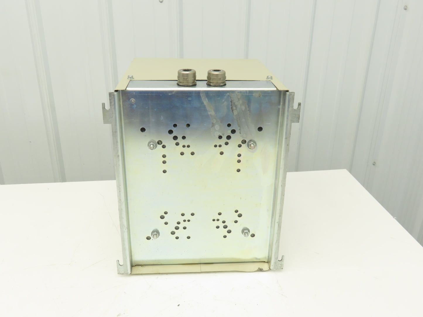 Siemens 4AT3096-0EQ80-0FD0 Stepdown Transformer 3/17kva HV 280-575V LV 120V 1PH