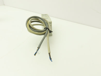 SMC D-F7NJL-321 Cylinder Auto Switch Control Solid State 24VDC