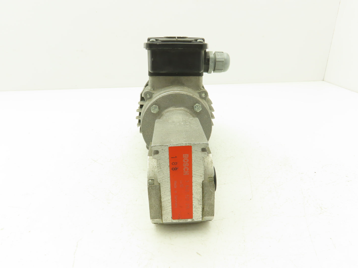 Lafert 3842503585-187 Gearmotor 10:1 Ratio 156rpm .09kw 240/415V 3PH Hex Shaft