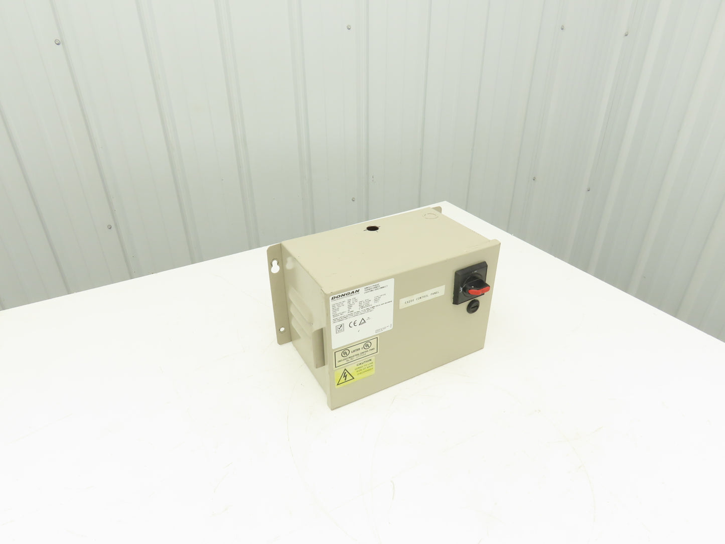 Dongan TDL-170 Transformer Lighting Disconnect 1/2KVA 1PH HV 480V LV 120V