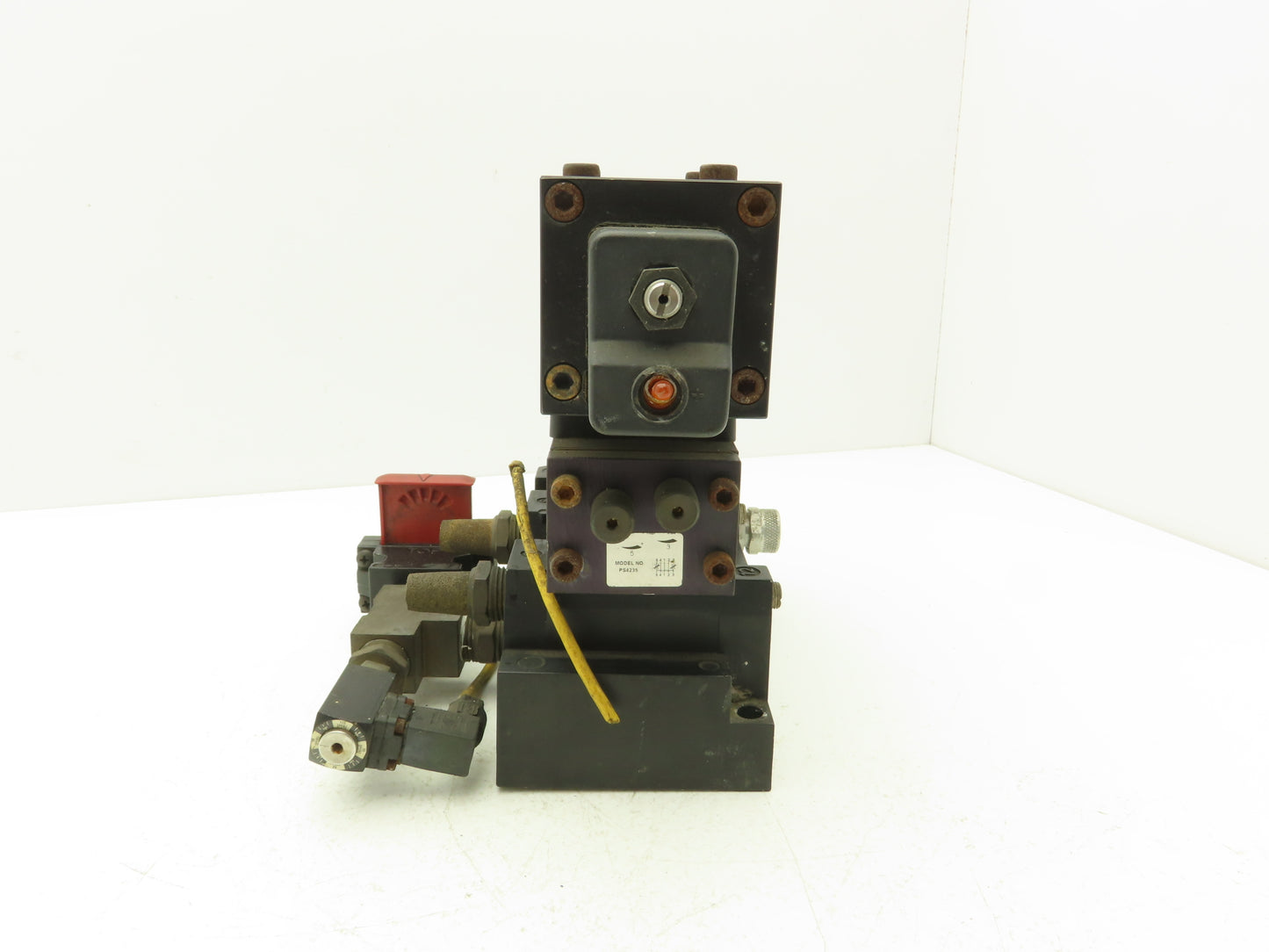 Parker H3227BGA49001A Directional Solenoid Valve Stack 24VDC 1/2"NPT 150PSI