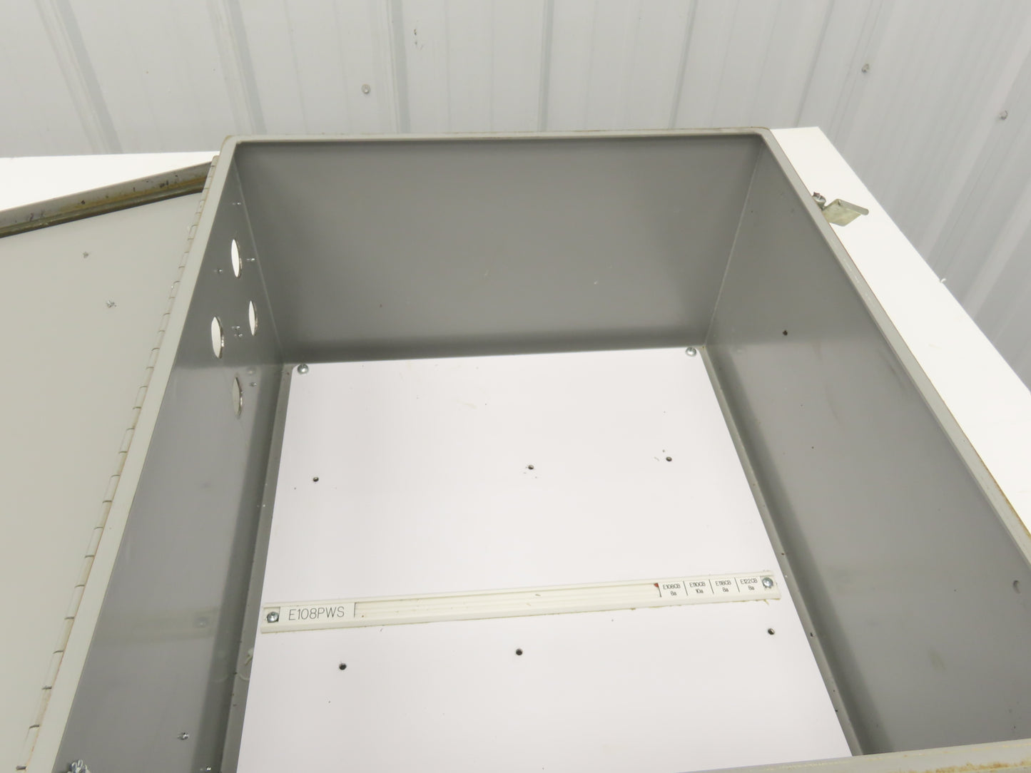 Hoffman A16148CH Electrical Enclosure 16x14x8" Wall Mount Control Panel Type 12