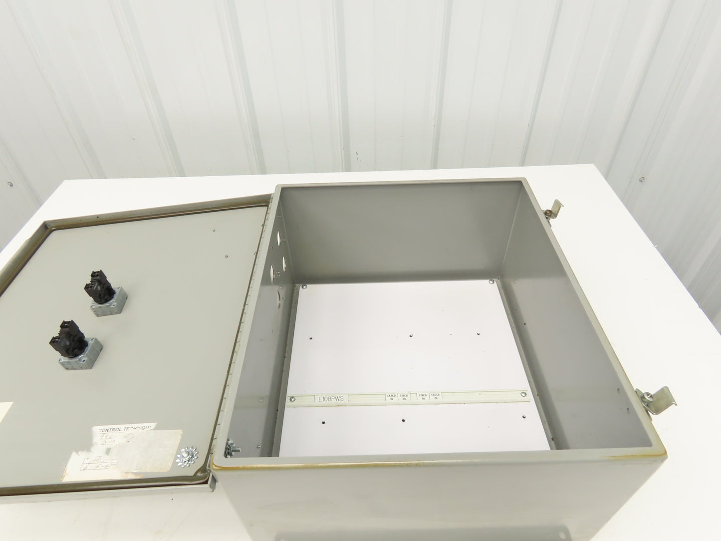 Hoffman A16148CH Electrical Enclosure 16x14x8" Wall Mount Control Panel Type 12