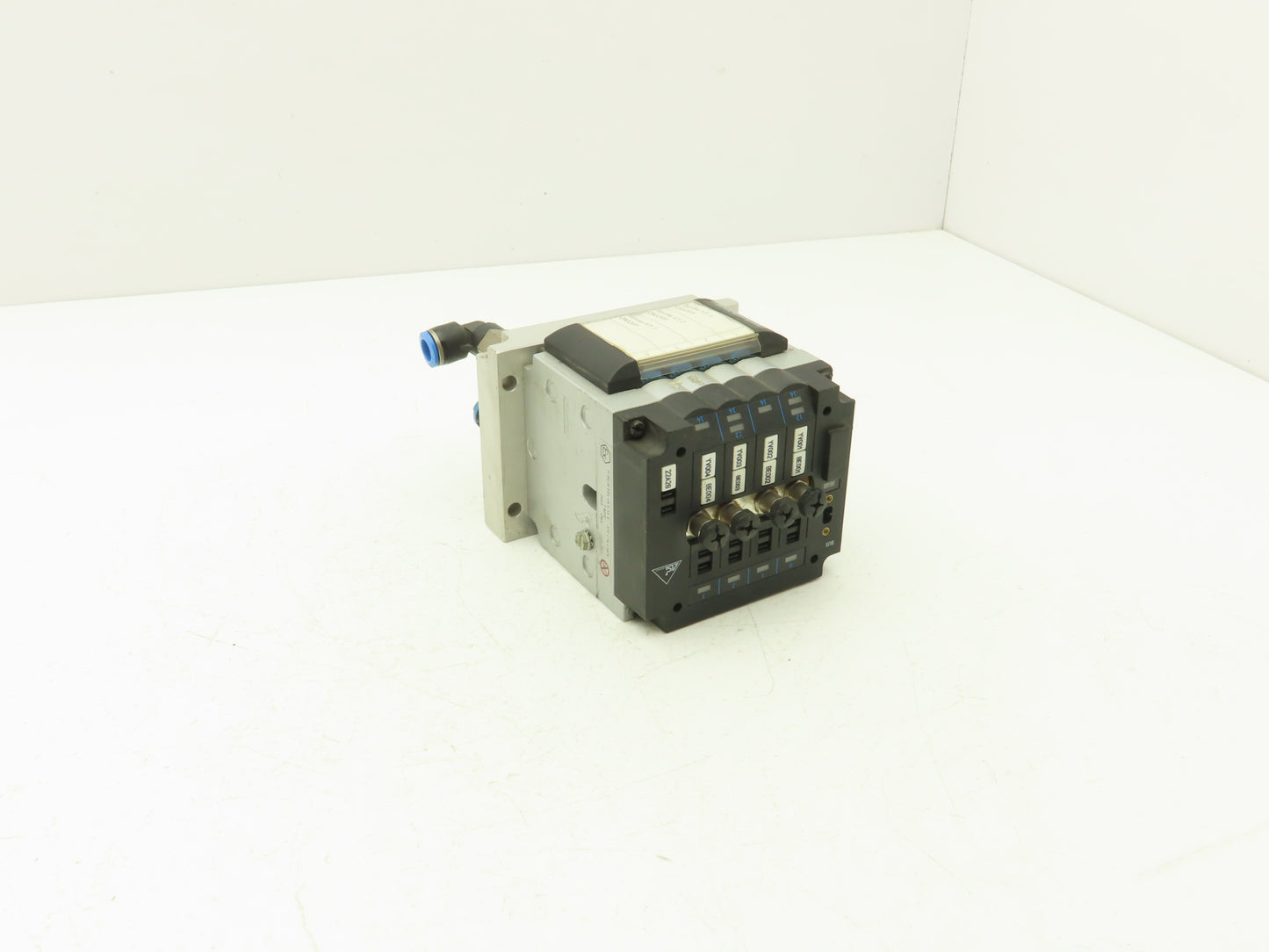 Festo 010855 Pneumatic 4 Valve Assembly 161 360 T302 Air Manifold