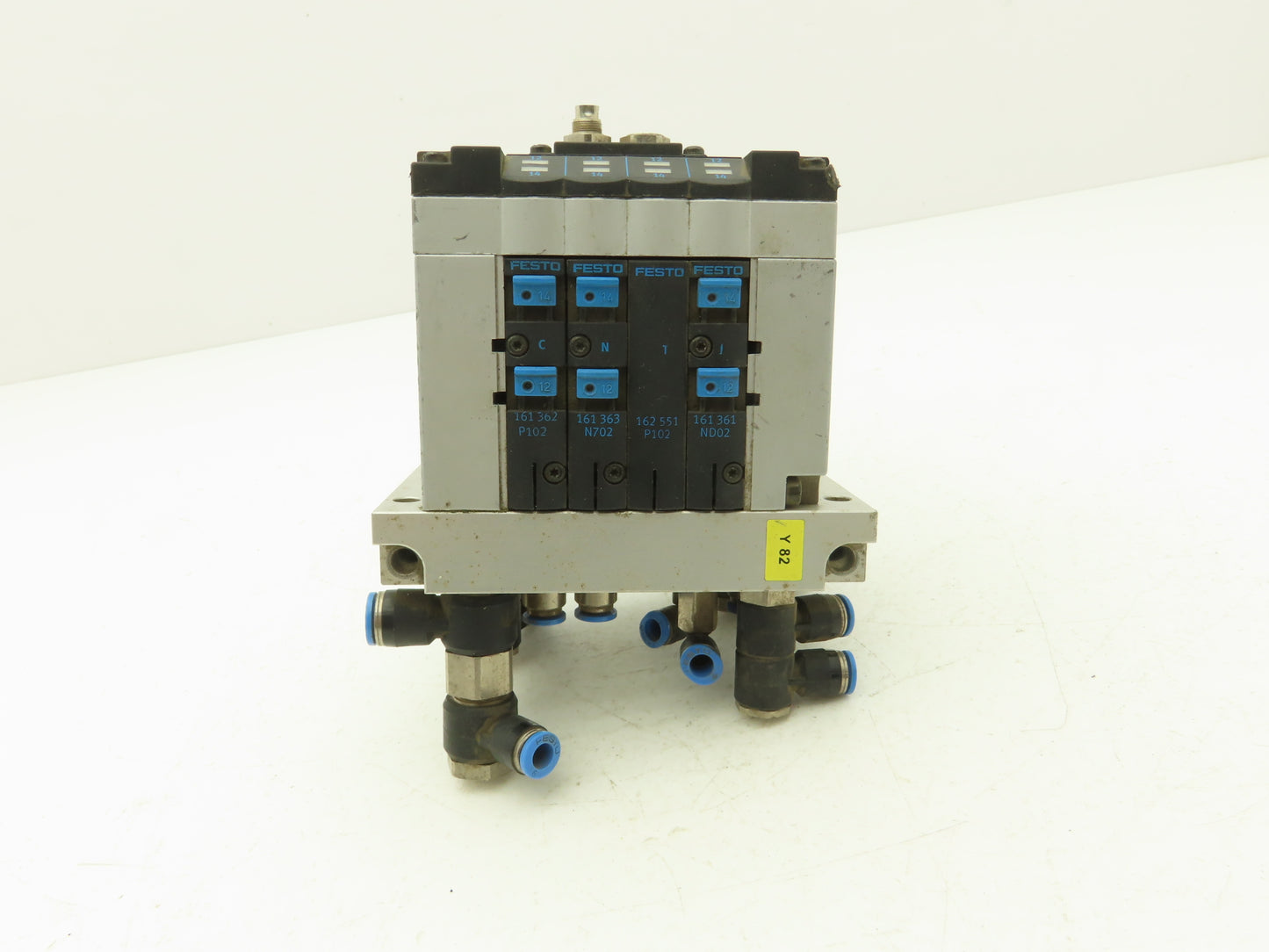 Festo 013161 Pneumatic 4 Valve Assembly 161 360 T302 Air Manifold