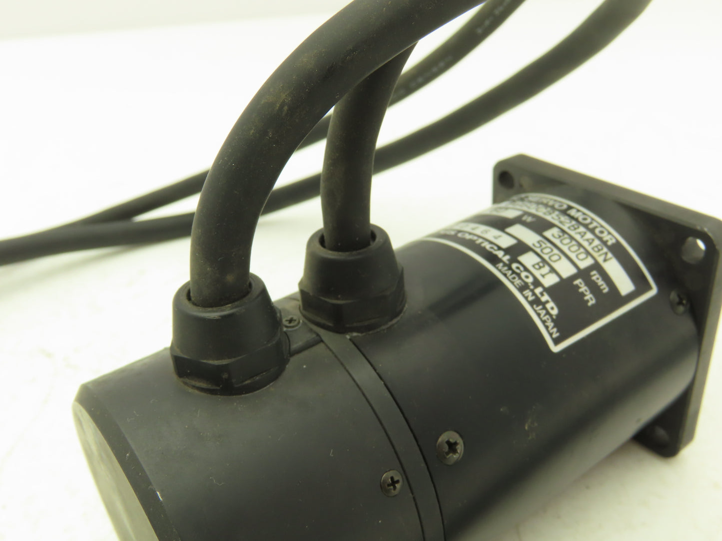 Olympus Optical BG60CB52BAABN AC Servo Motor W Encoder 3000 RPM 500PPR 8mm Shaft