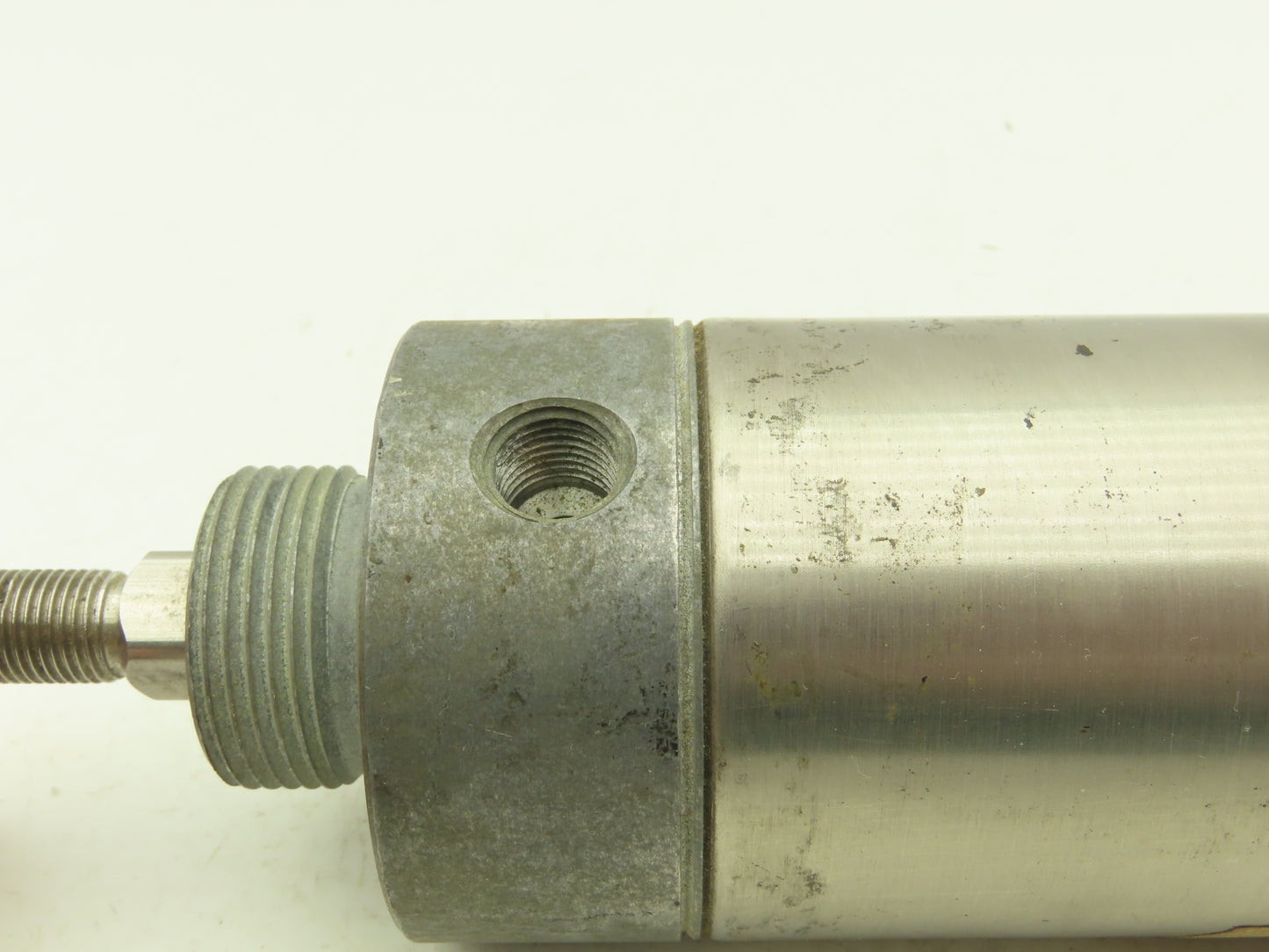 Bimba NRM-507-D Pneumatic Air Cylinder 2-1/2" Bore 7" Stroke Non Rotating Rod