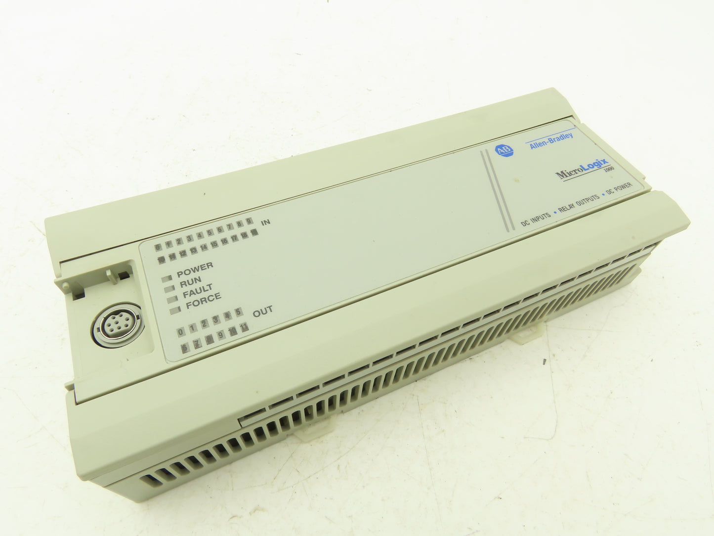 Allen Bradley 1761-L32BWB MicroLogix 1000 PLC Controller Relay Module Ser E