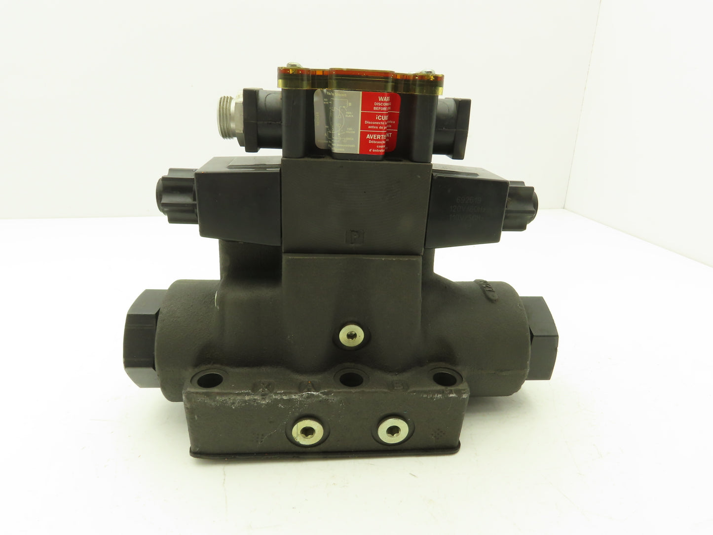 Parker D61VW011C4NYCF56 Directional Solenoid Valve 120V 50/60HZ 5000PSI P A B