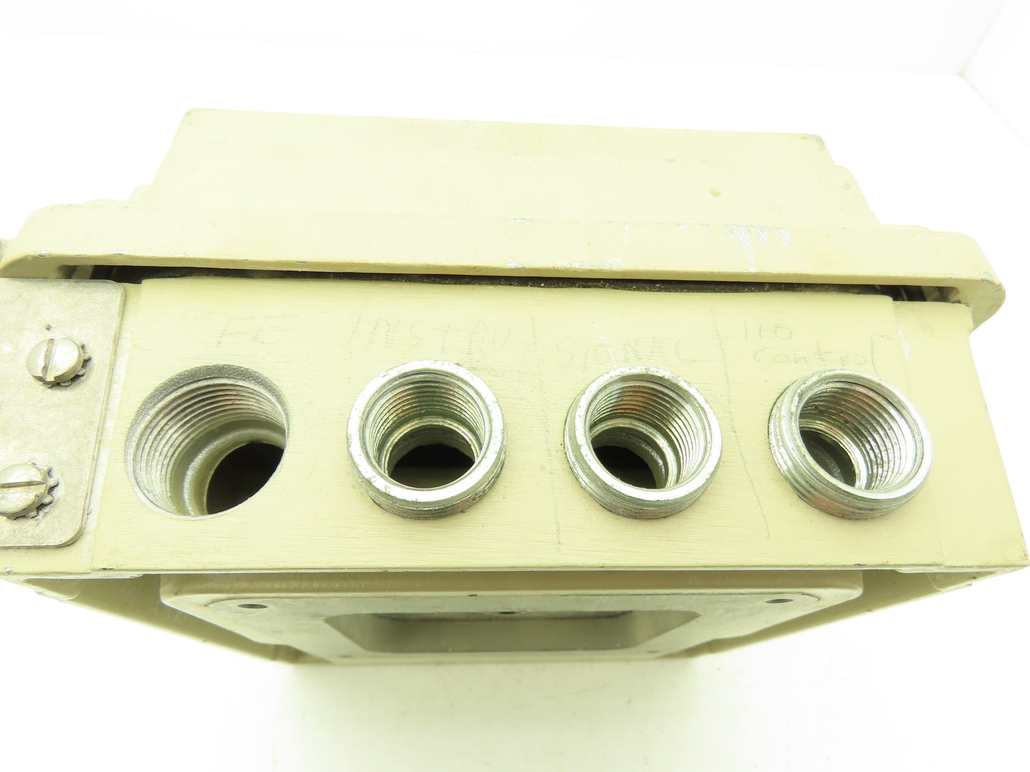 Brooks Mag 3570 Digital Magnetic Flowmeter Flow Transmitter 3575A5D4L6WB