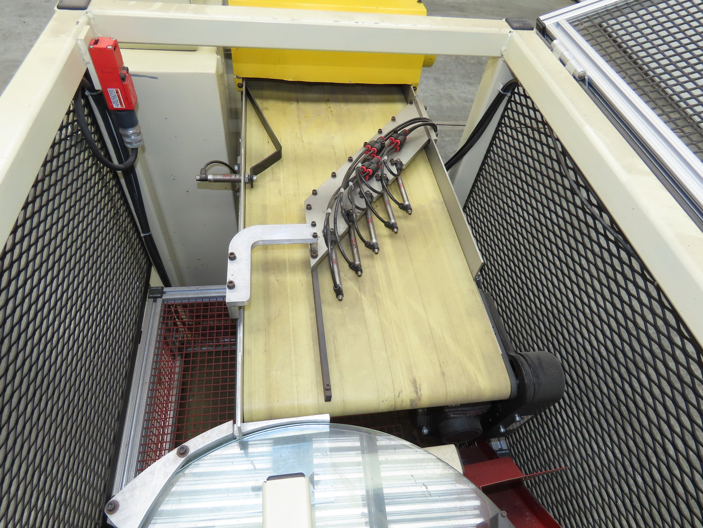 Keyence Production Inspection Camera Pass/Fail System Rejection Vibrator Feeder