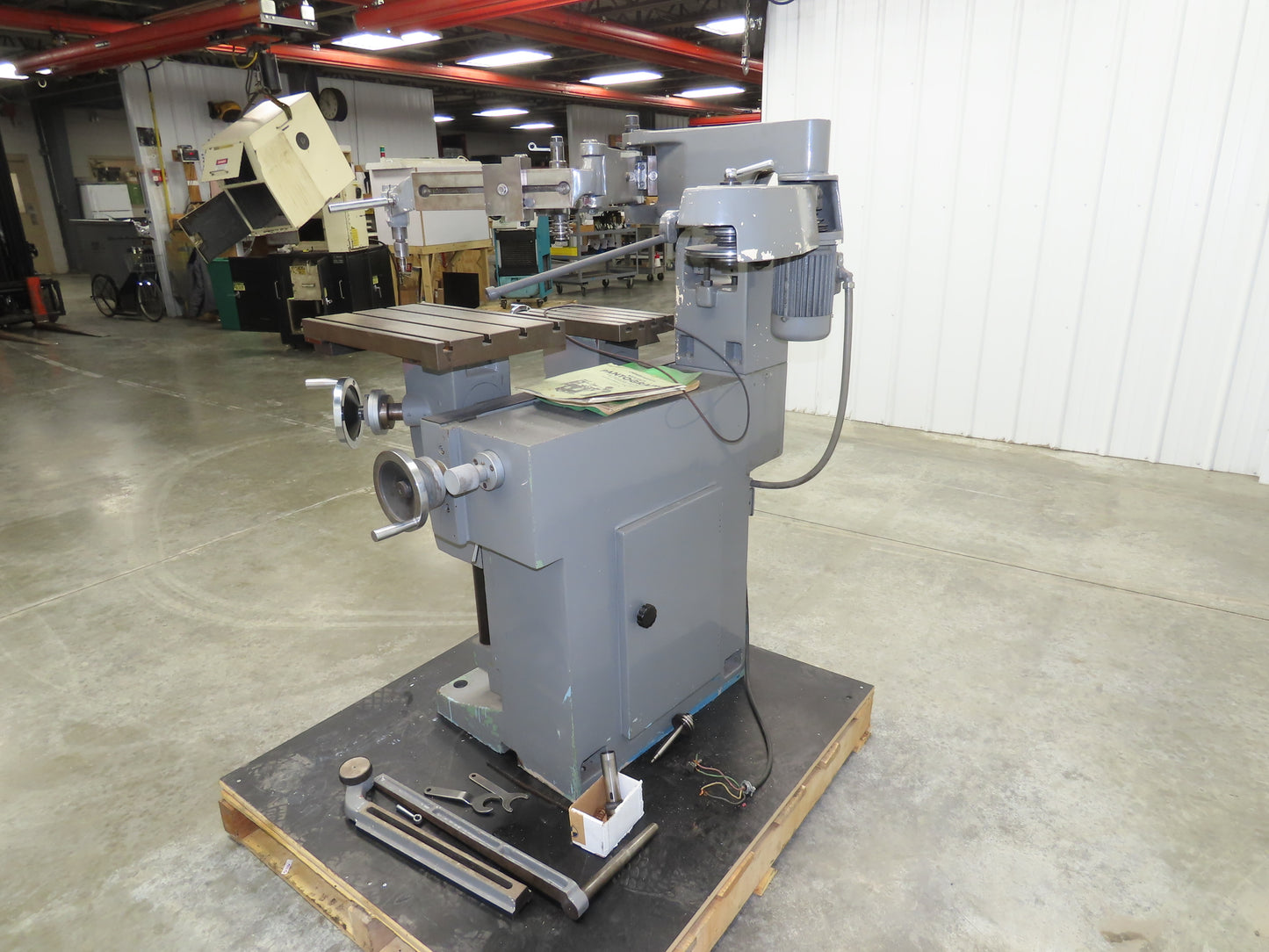 DME CEM-31 Universal Pantograph Die Sinking Engraving Machine Copy Not Complete