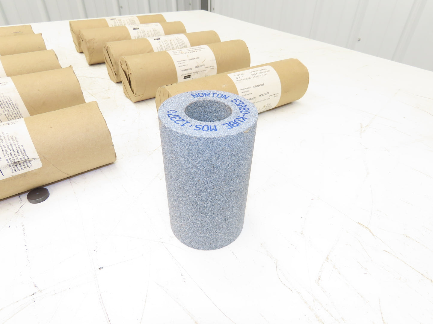 Norton 53A80-KVBE 80 Grit Grinding Wheel 2-5/8"OD x 4-3/8"W x 1-1/4"ID Lot of 10