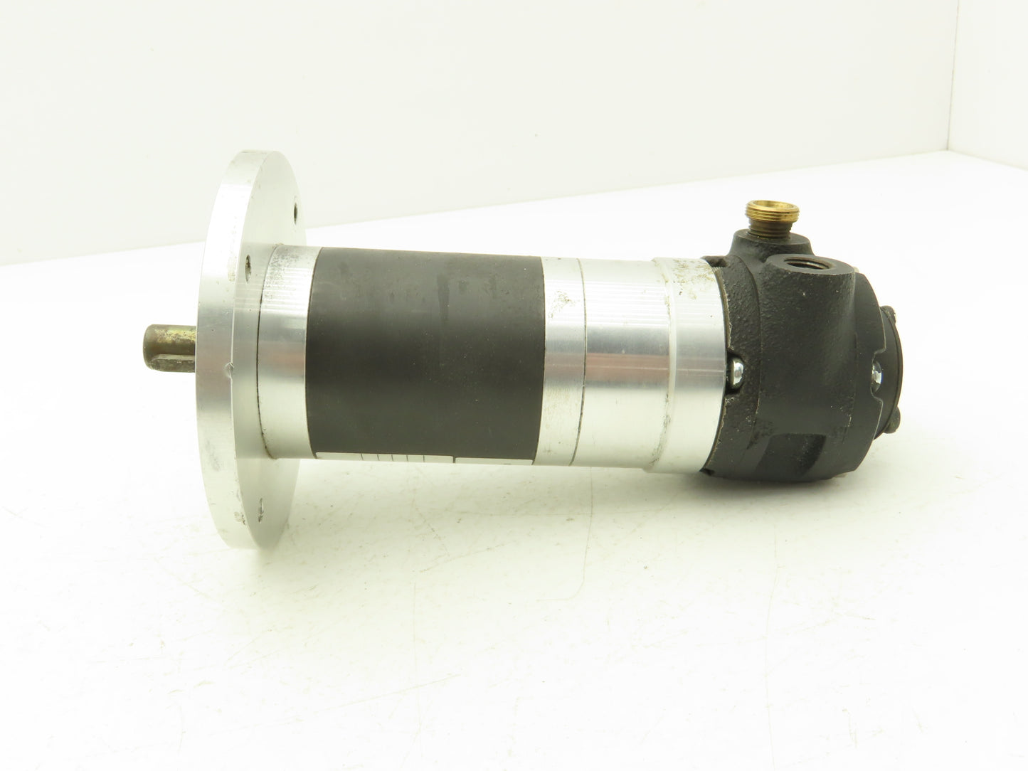 Globe II 2GDCT5 Pneumatic Air Vane Servo W 16:1 Planetary Gear Reduction Drive