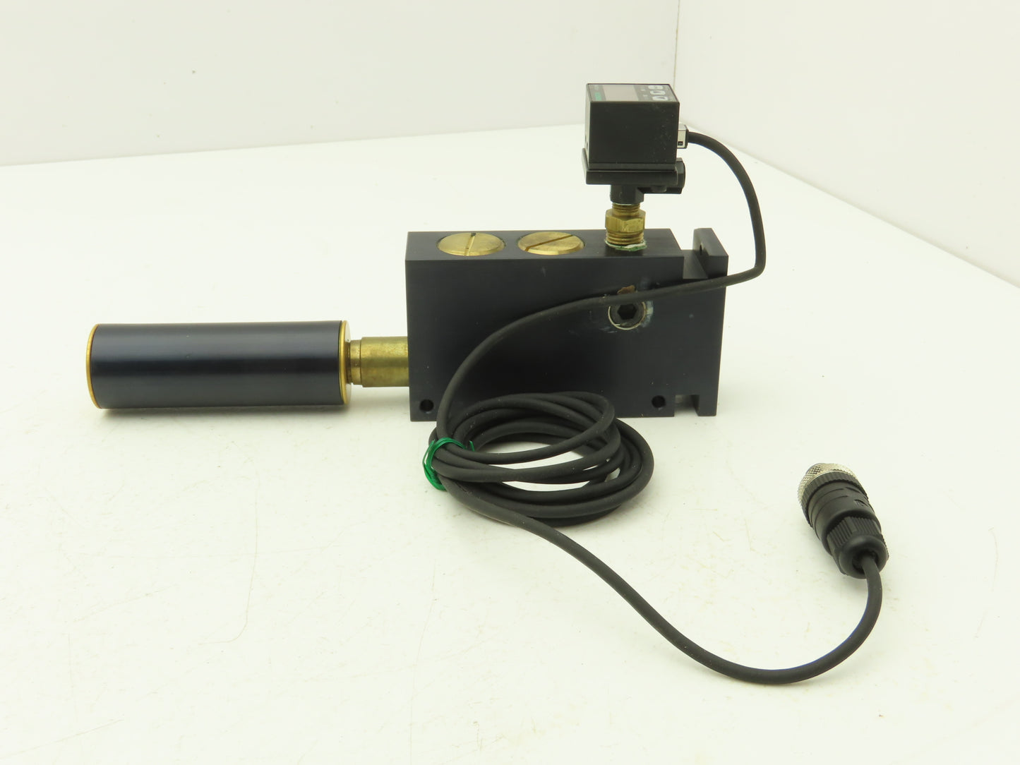 Vac 3 Cubes 120 Multi Venture Vacuum Ejector W Digital Pressure Sensor