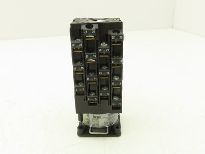 Telemecanique 9003AEQ3819 Rotary Cam Switch Assy 300VAC 12A W KAD1PZ Knob