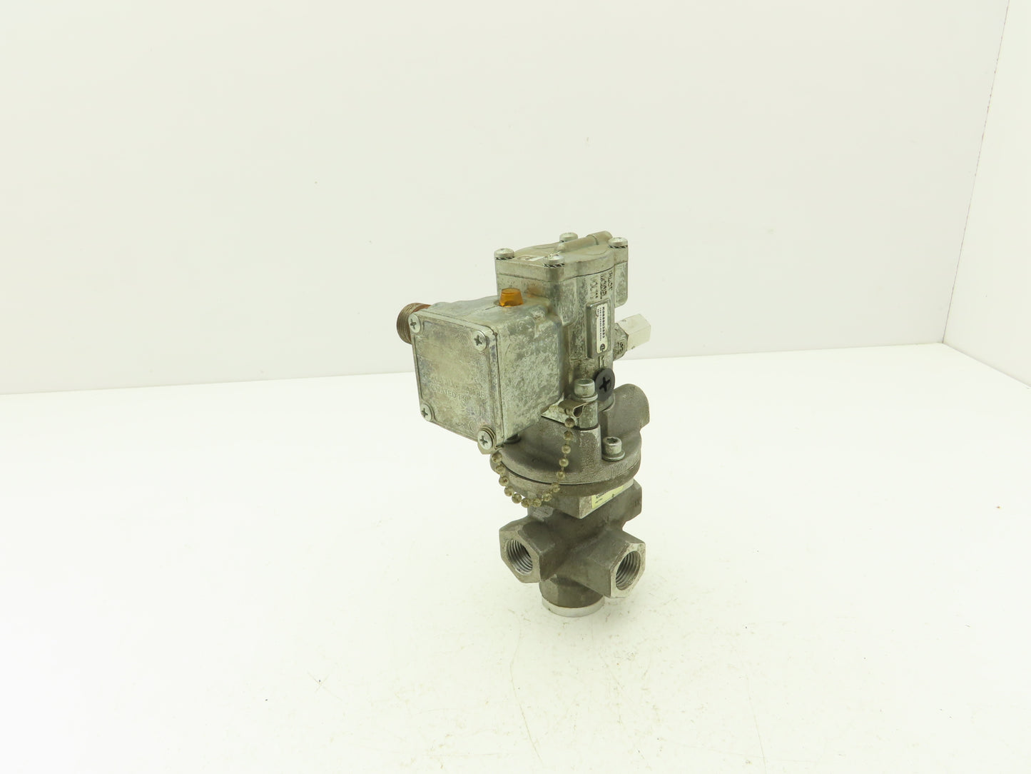 Parker N3554900153/K065903553 Pneumatic Solenoid Pilot Control Valve 120V 1/2NPT