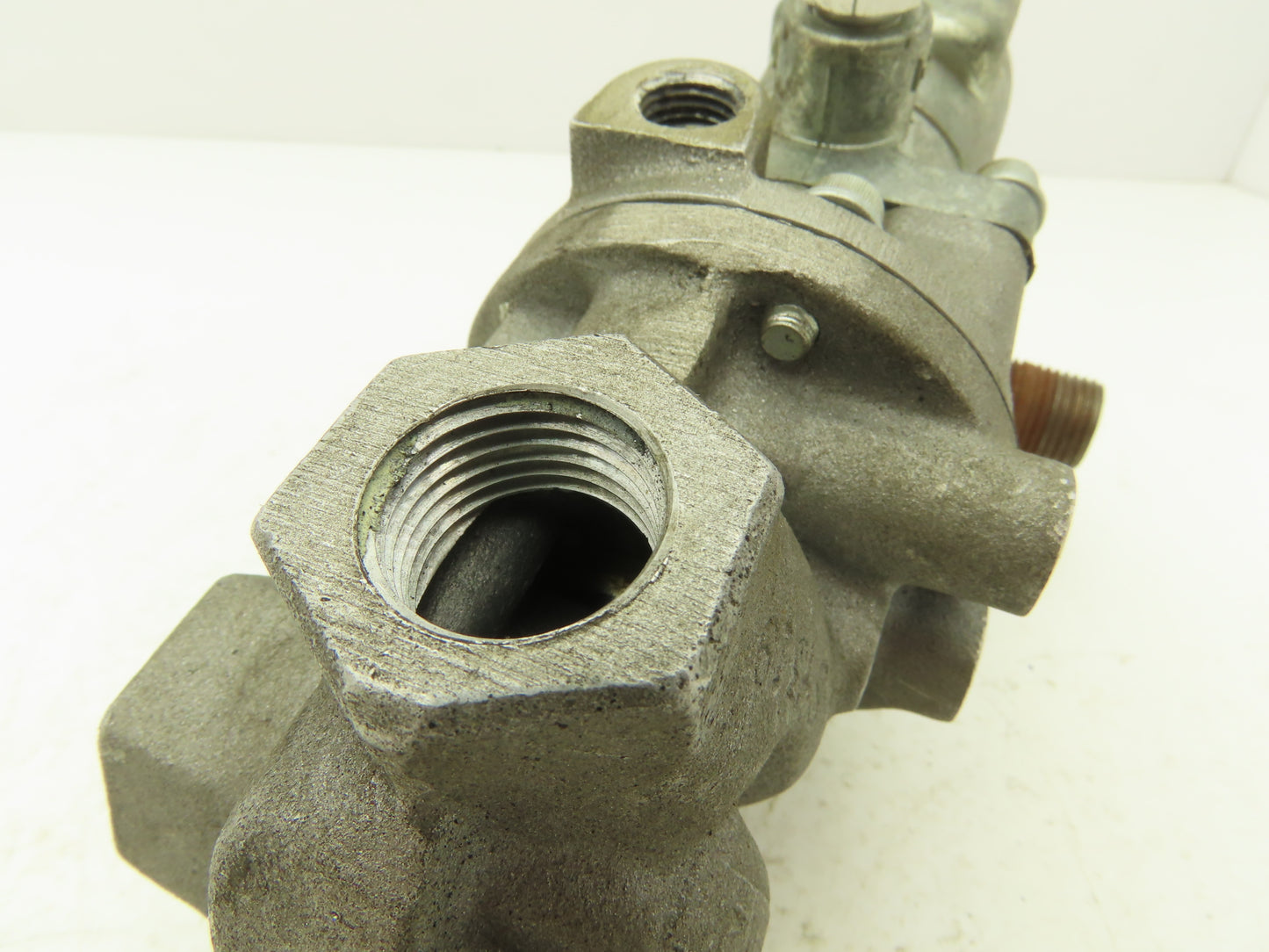 Parker N3554900153/K065903553 Pneumatic Solenoid Pilot Control Valve 120V 1/2NPT