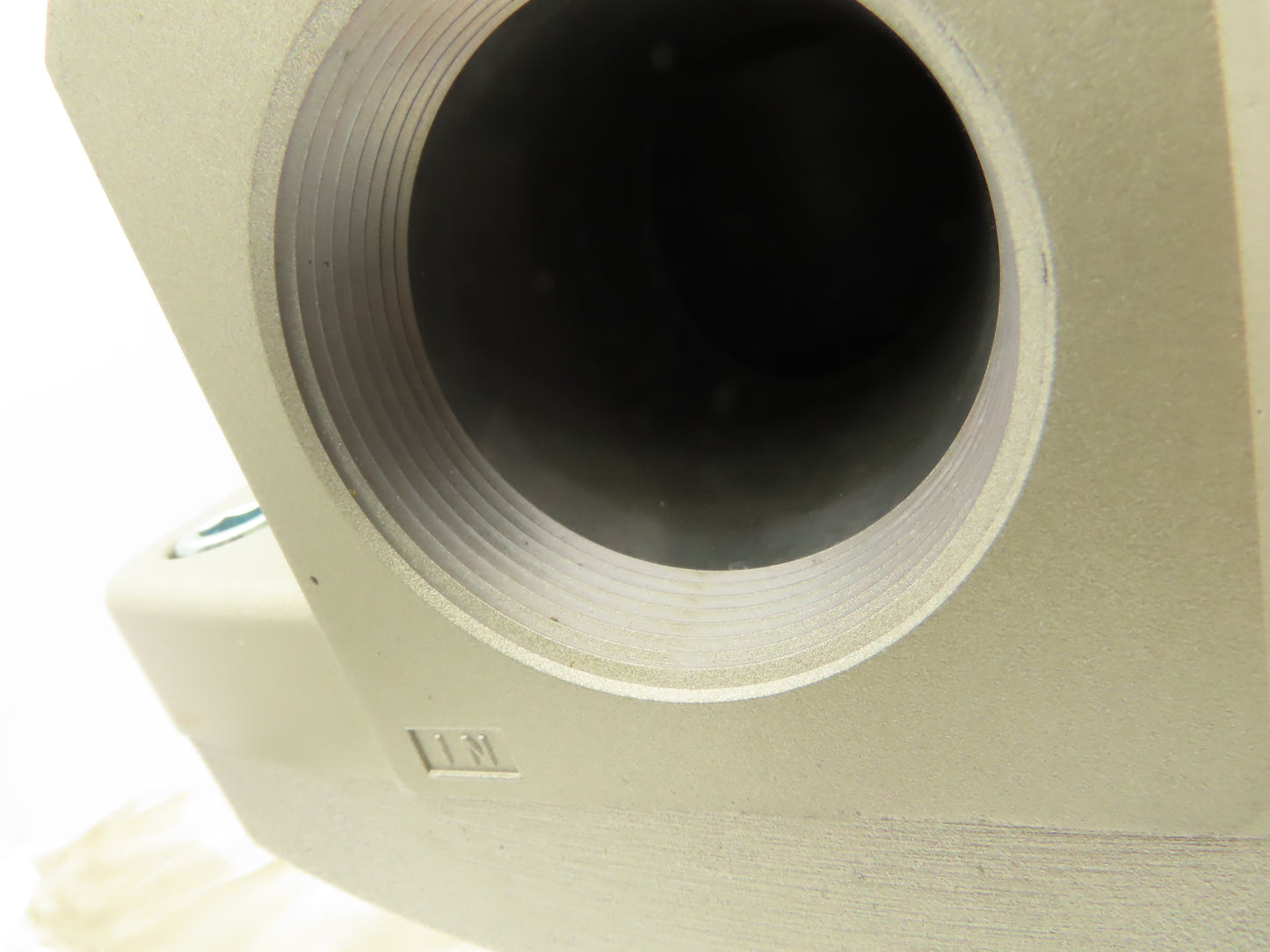 SMC AMG850-N20D Water Separator 2" NPT 145PSI 12000 L/Min N.O. 99% Water Removal