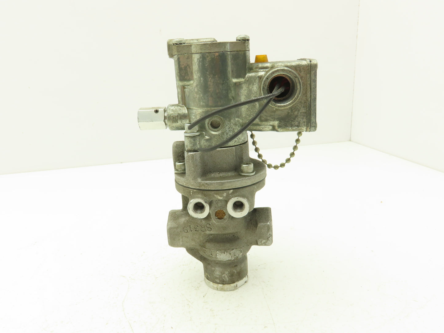 Parker N3554900153/K065903553 Pneumatic Solenoid Pilot Control Valve 120V 1/2NPT