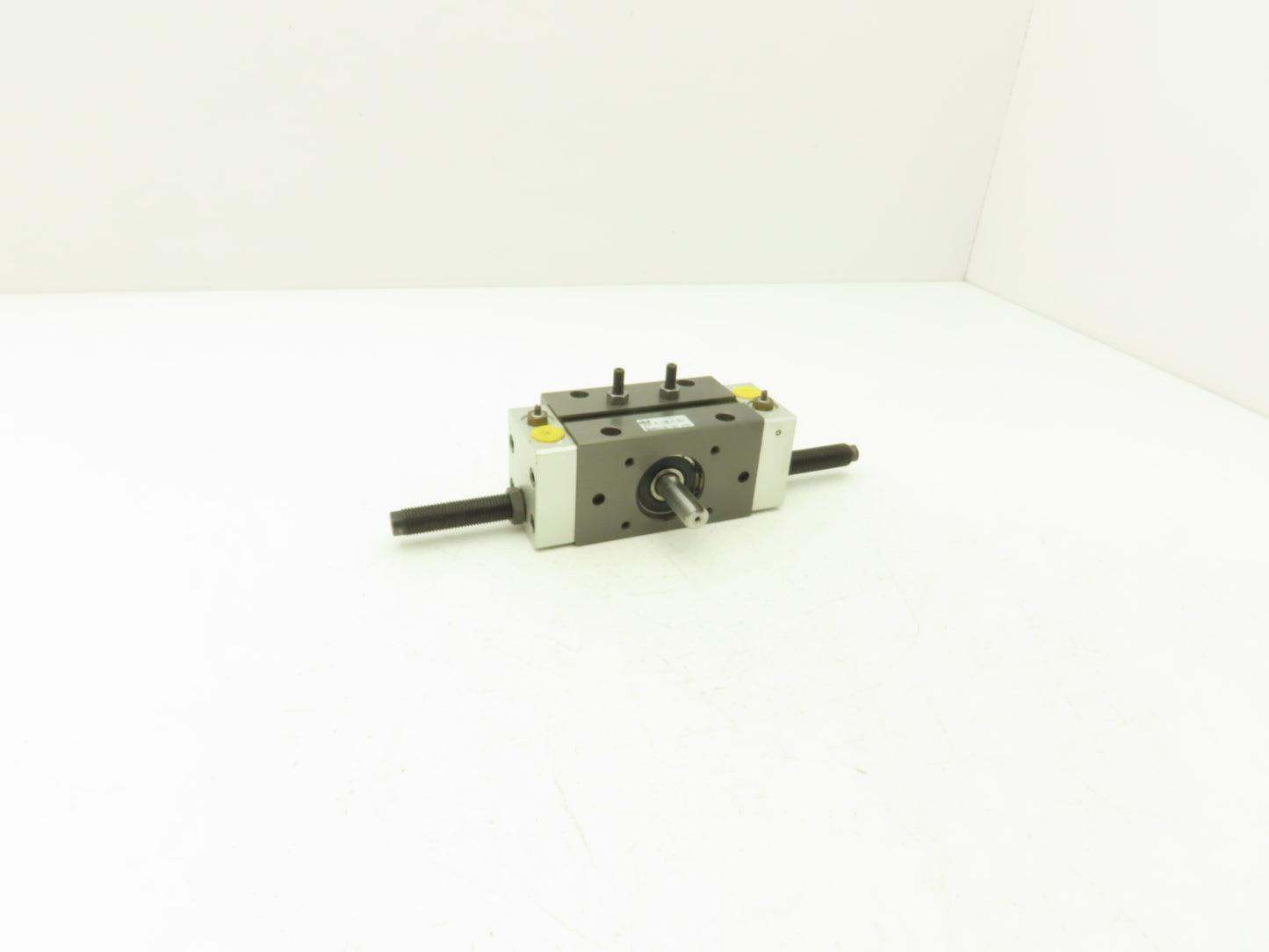 PHD RAS5 25X90-E-NB-P RAS5 25X90-E-NB-P Pneumatic Rotary Actuator 150PSI