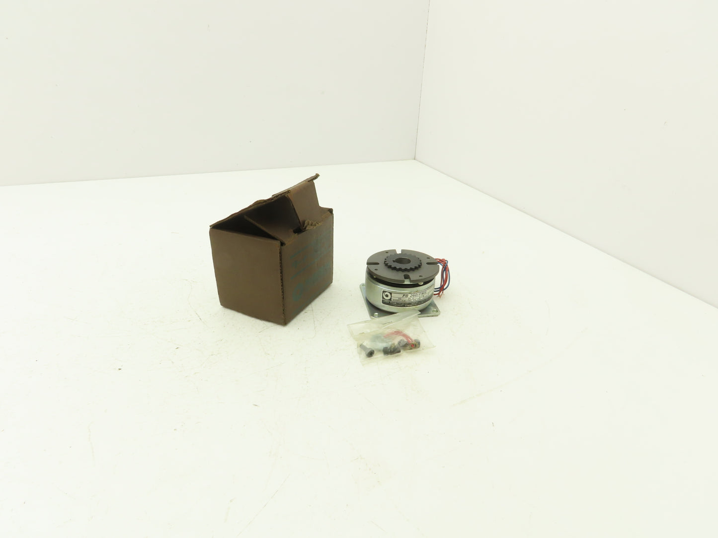 Shinko Electric PB260/FMS Electromagnetic Clutch/Brake 24VDC 9.7A Flange Mount
