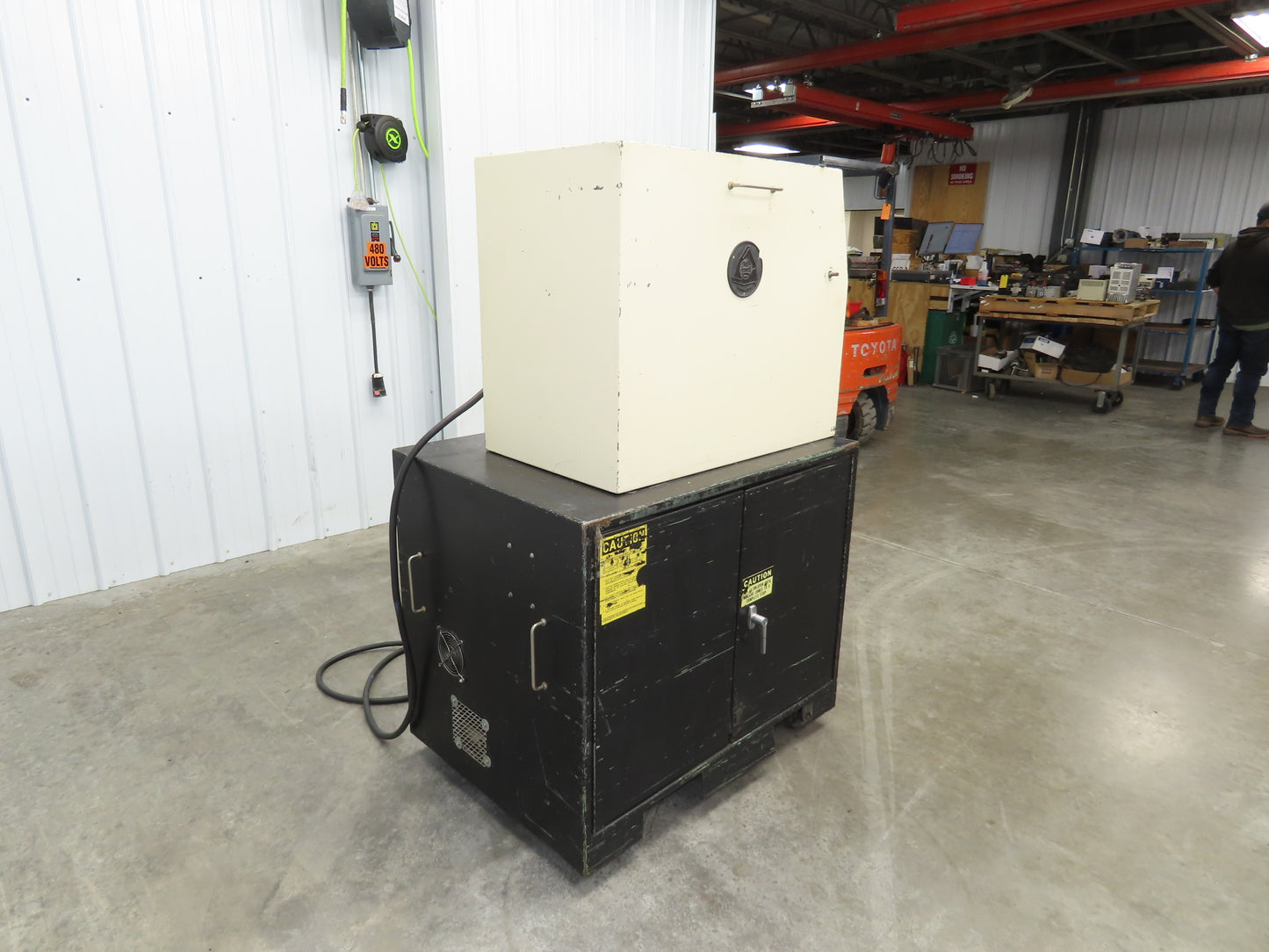 Ball & Jewell CG-812-SCSX Plastic Granulator Shredder Chipper 7.5HP 230/460V 3Ph